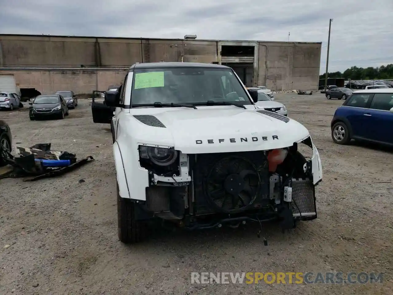 9 Photograph of a damaged car SALE97EU9L2016540 LAND ROVER DEFENDER 2020