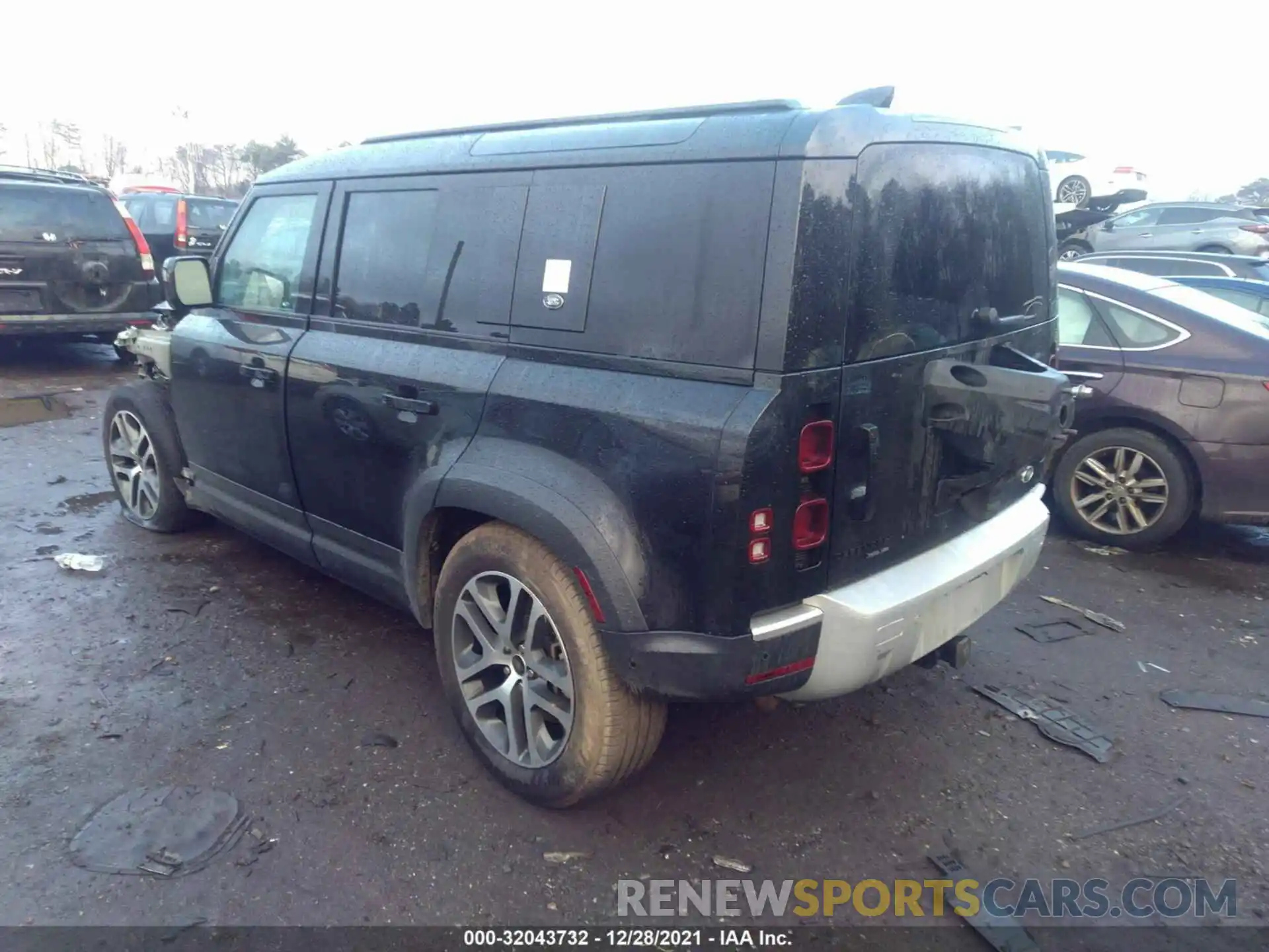 3 Фотография поврежденного автомобиля SALE97EU9L2020538 LAND ROVER DEFENDER 2020