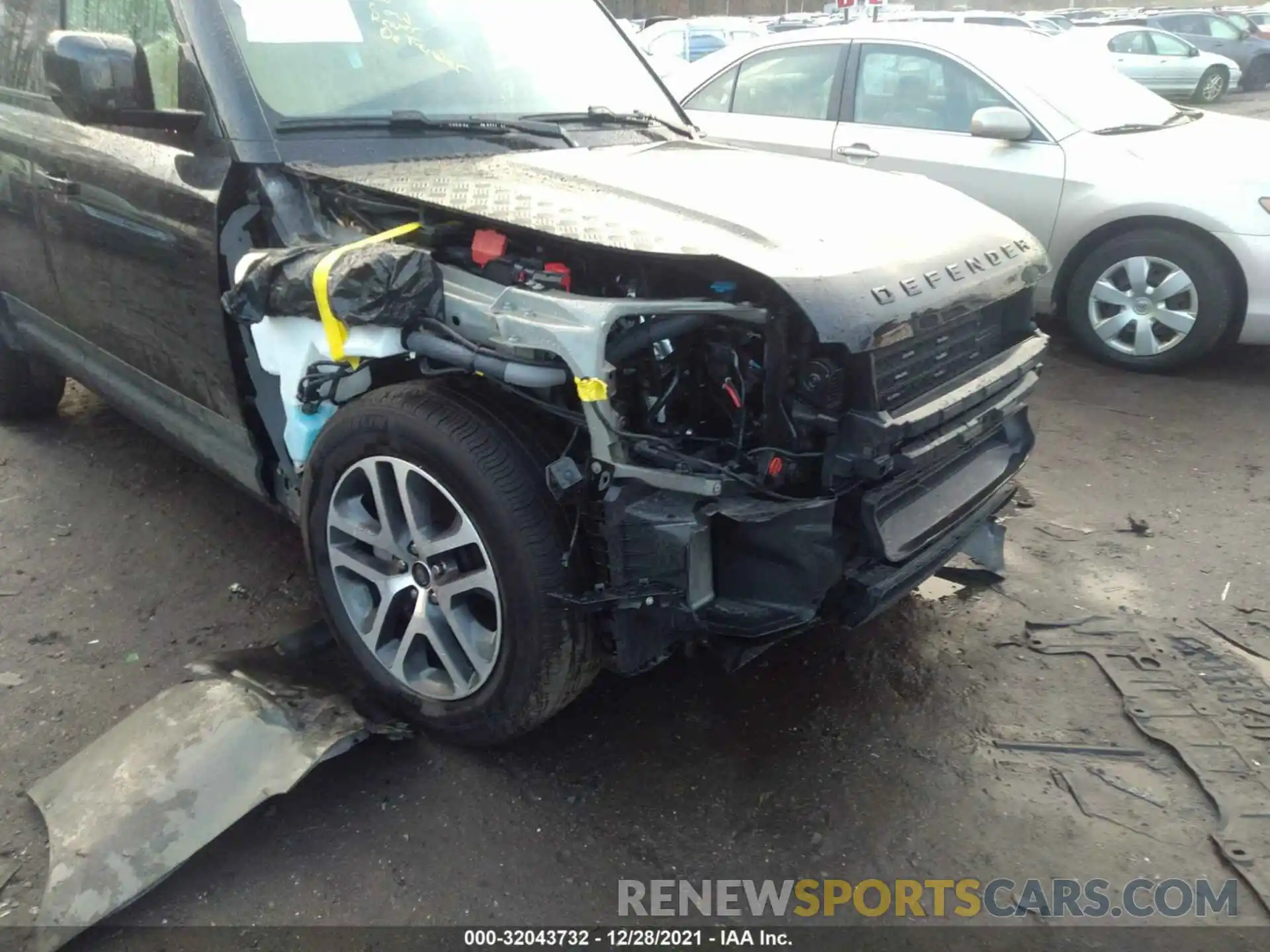 6 Photograph of a damaged car SALE97EU9L2020538 LAND ROVER DEFENDER 2020