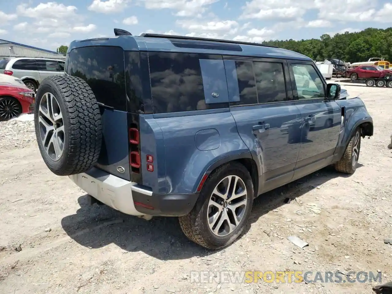 4 Photograph of a damaged car SALE9EEU0L2026636 LAND ROVER DEFENDER 2020