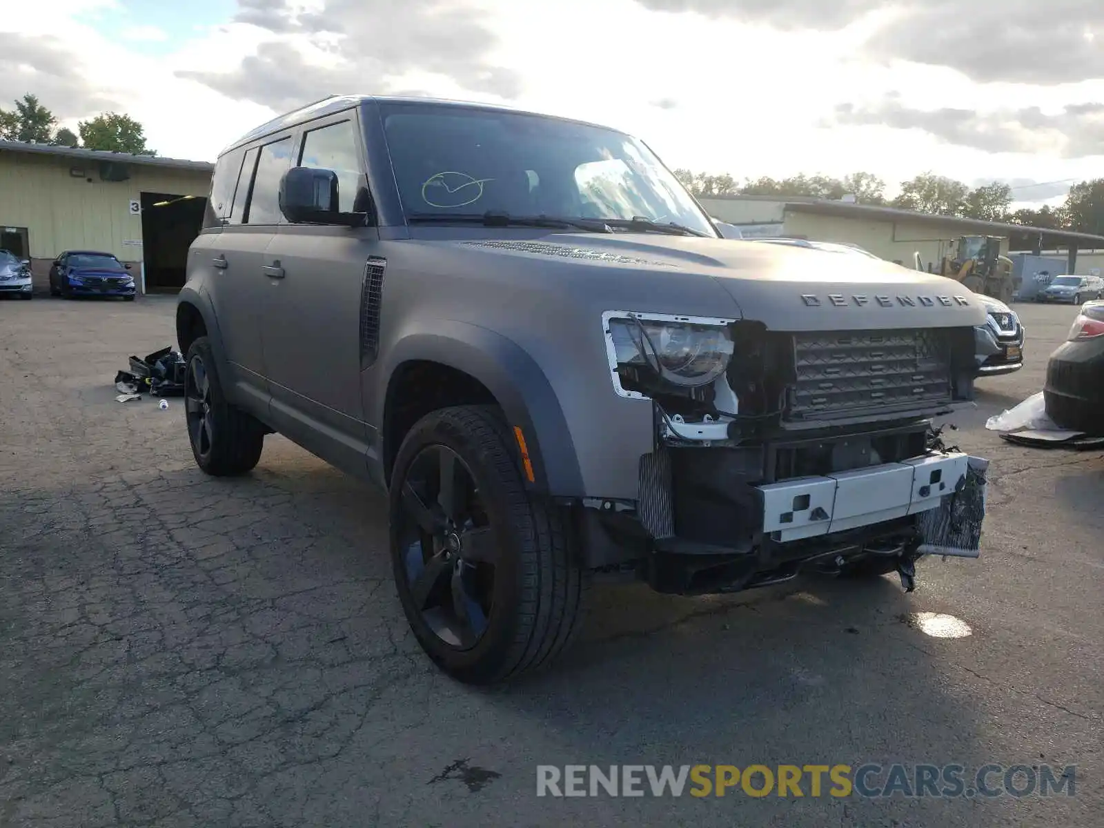 1 Photograph of a damaged car SALE9EEU3L2015095 LAND ROVER DEFENDER 2020