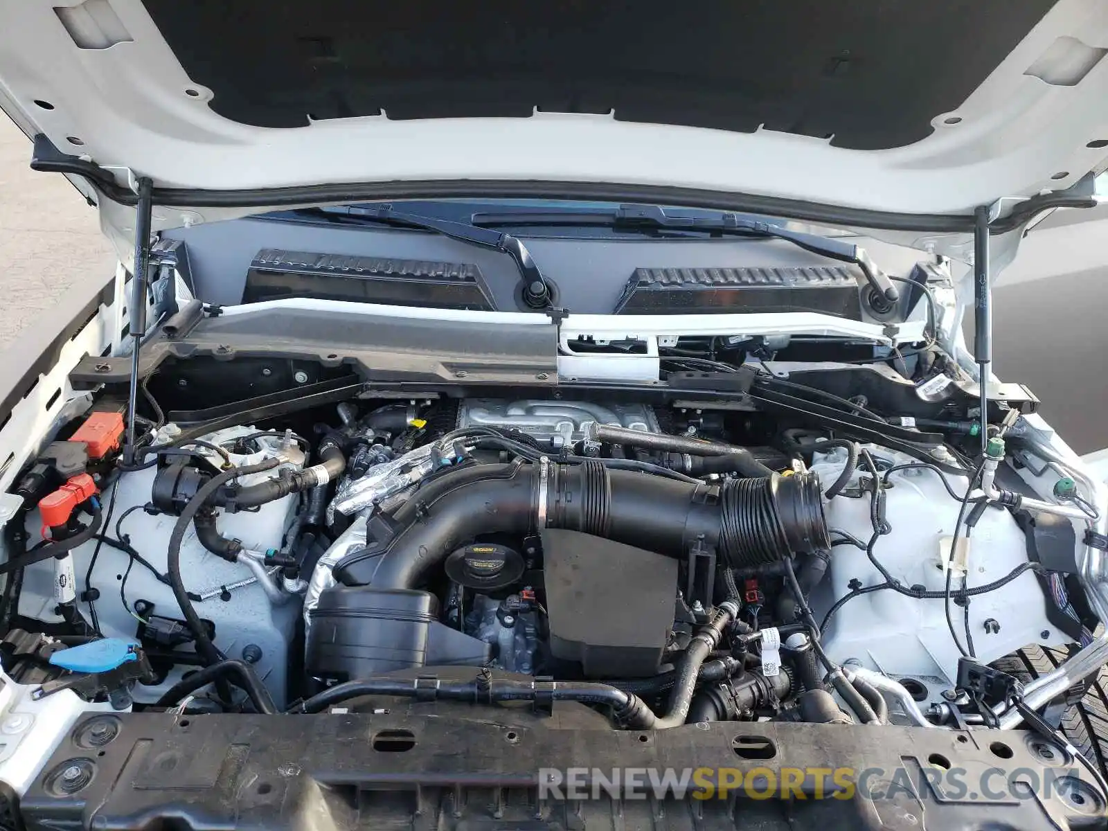 7 Photograph of a damaged car SALE9EEU3L2015095 LAND ROVER DEFENDER 2020