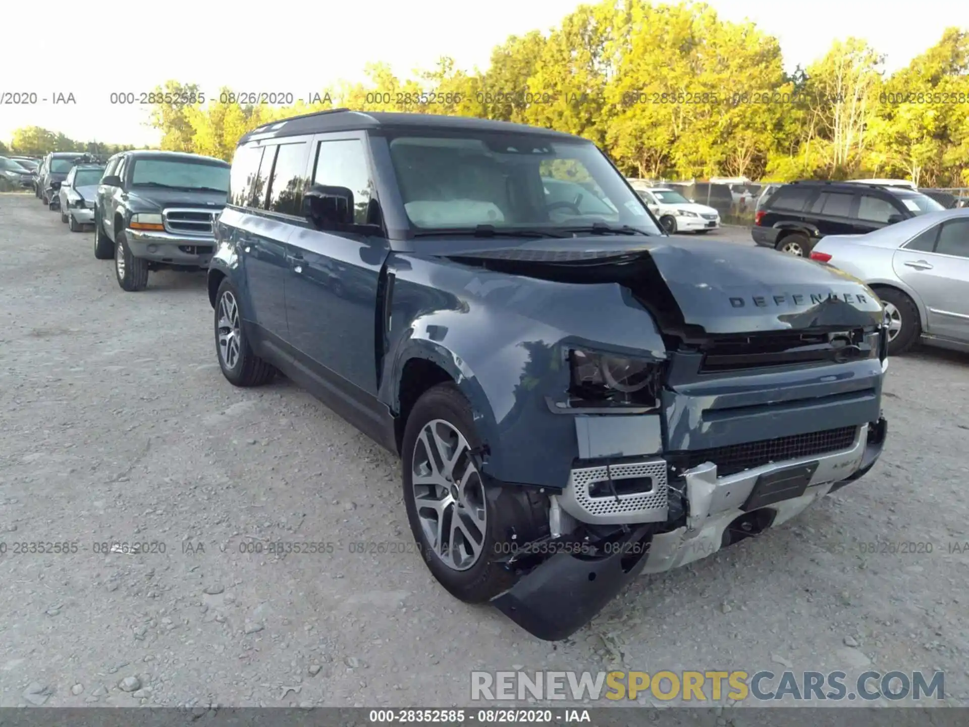 1 Фотография поврежденного автомобиля SALE9EEU4L2008236 LAND ROVER DEFENDER 2020