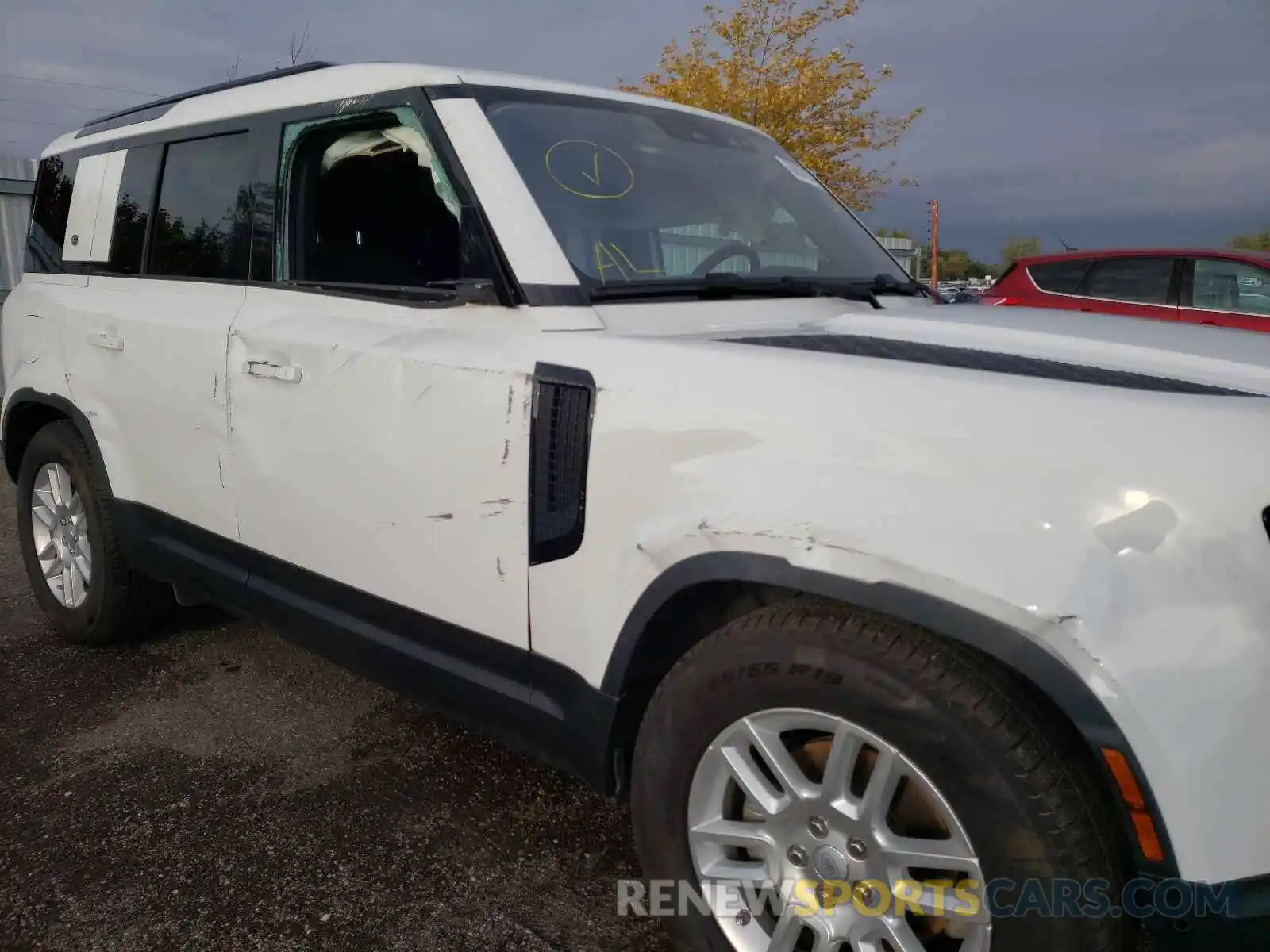 9 Фотография поврежденного автомобиля SALEJ7EX4L2006581 LAND ROVER DEFENDER 2020