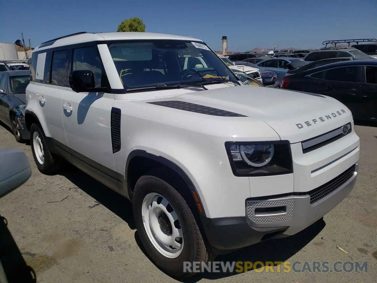 1 Photograph of a damaged car SALEJ7EX6L2016352 LAND ROVER DEFENDER 2020