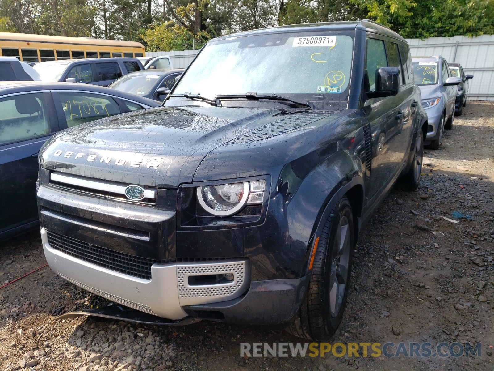 2 Photograph of a damaged car SALEJEEX1L2031359 LAND ROVER DEFENDER 2020