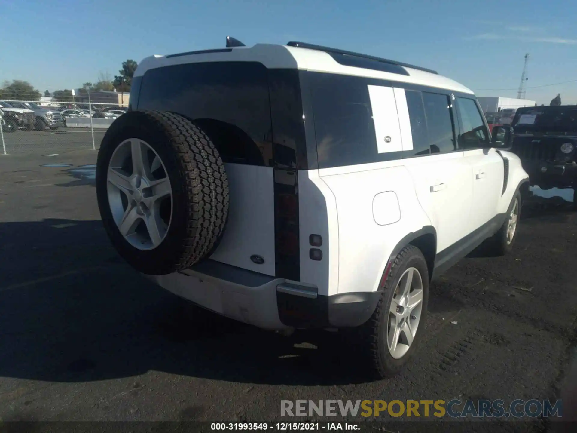 4 Photograph of a damaged car SALEJEEX7L2021404 LAND ROVER DEFENDER 2020