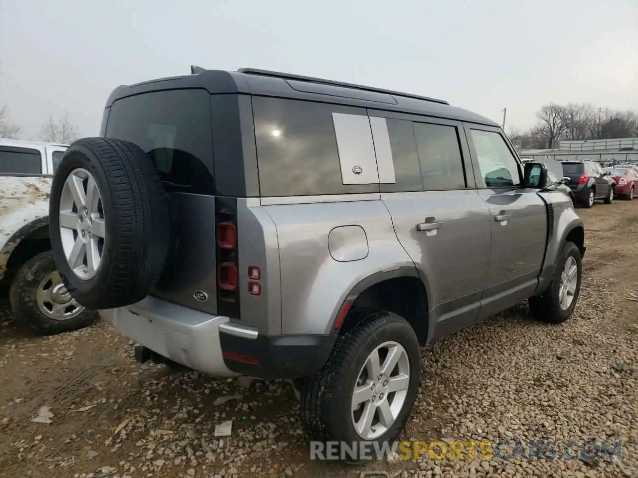 4 Photograph of a damaged car SALEK7EX9L2019047 LAND ROVER DEFENDER 2020