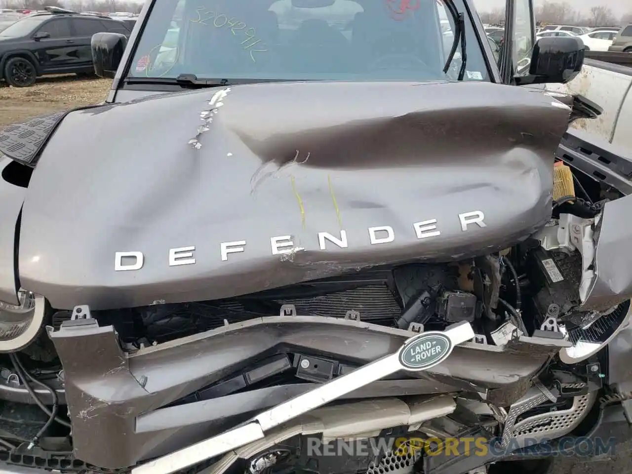 7 Photograph of a damaged car SALEK7EX9L2019047 LAND ROVER DEFENDER 2020