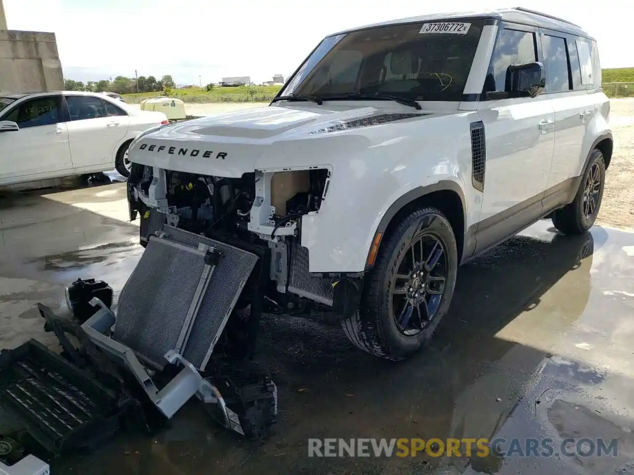 2 Photograph of a damaged car SALEK7EXXL2017288 LAND ROVER DEFENDER 2020