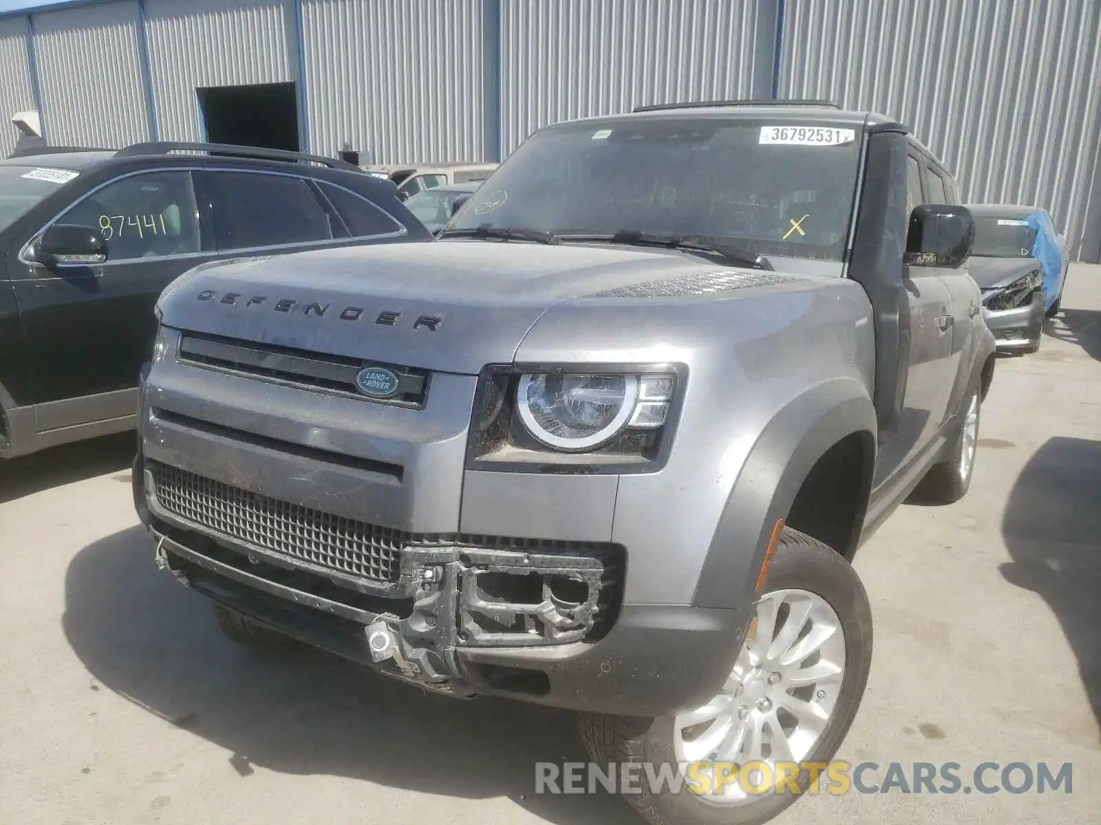 2 Photograph of a damaged car SALEKEEX2L2007343 LAND ROVER DEFENDER 2020