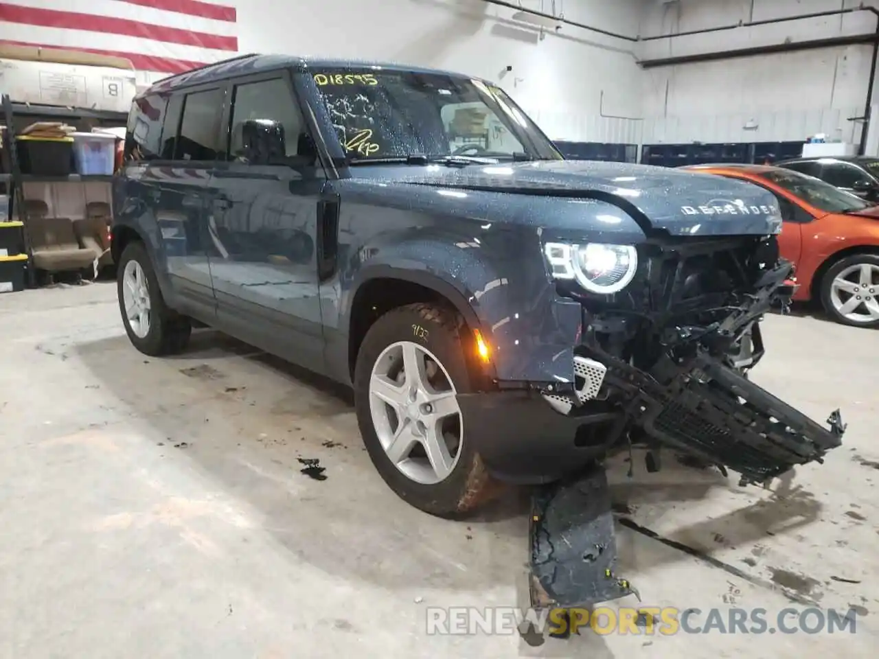 1 Photograph of a damaged car SALEP7EU3L2018595 LAND ROVER DEFENDER 2020