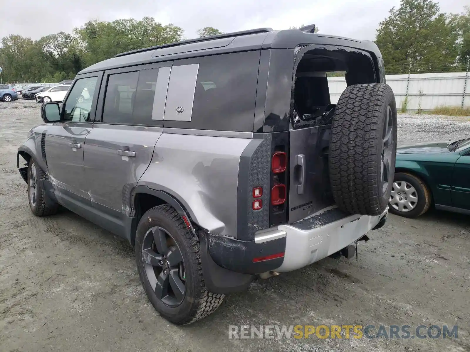 3 Фотография поврежденного автомобиля SALEPEEU0L2020440 LAND ROVER DEFENDER 2020