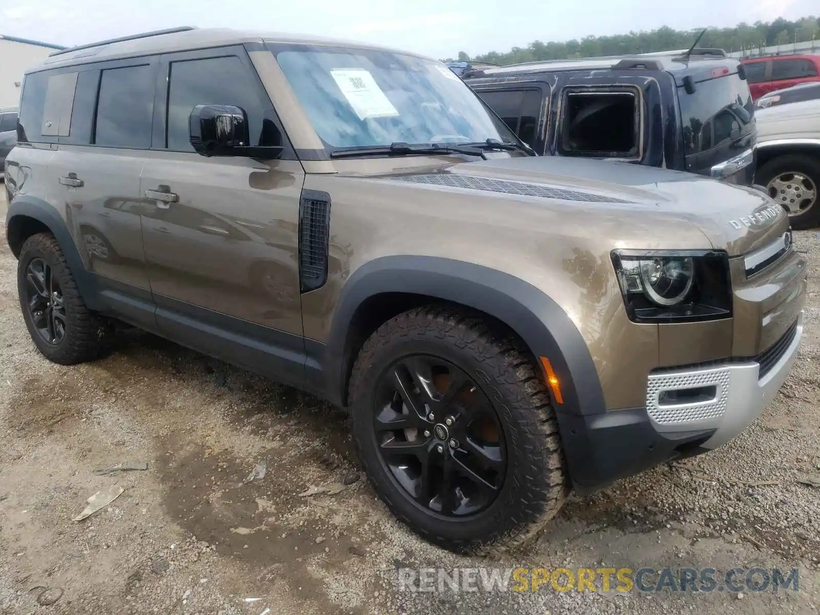 1 Photograph of a damaged car SALEPEEU5L2021907 LAND ROVER DEFENDER 2020