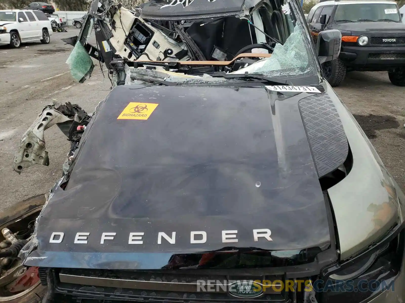 7 Photograph of a damaged car SALEX7EU4L2033834 LAND ROVER DEFENDER 2020