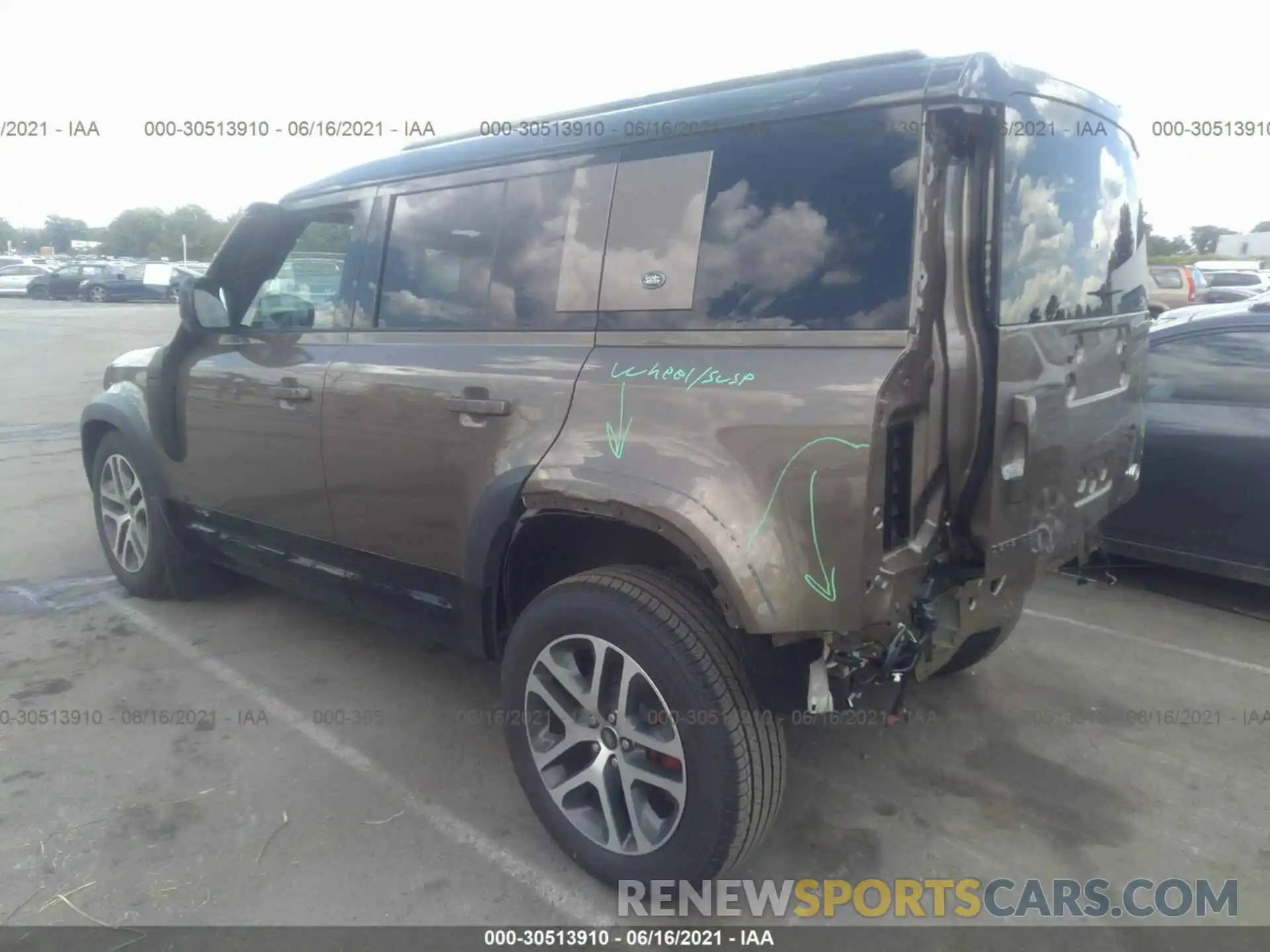 3 Photograph of a damaged car SALEXEEU8L2028155 LAND ROVER DEFENDER 2020