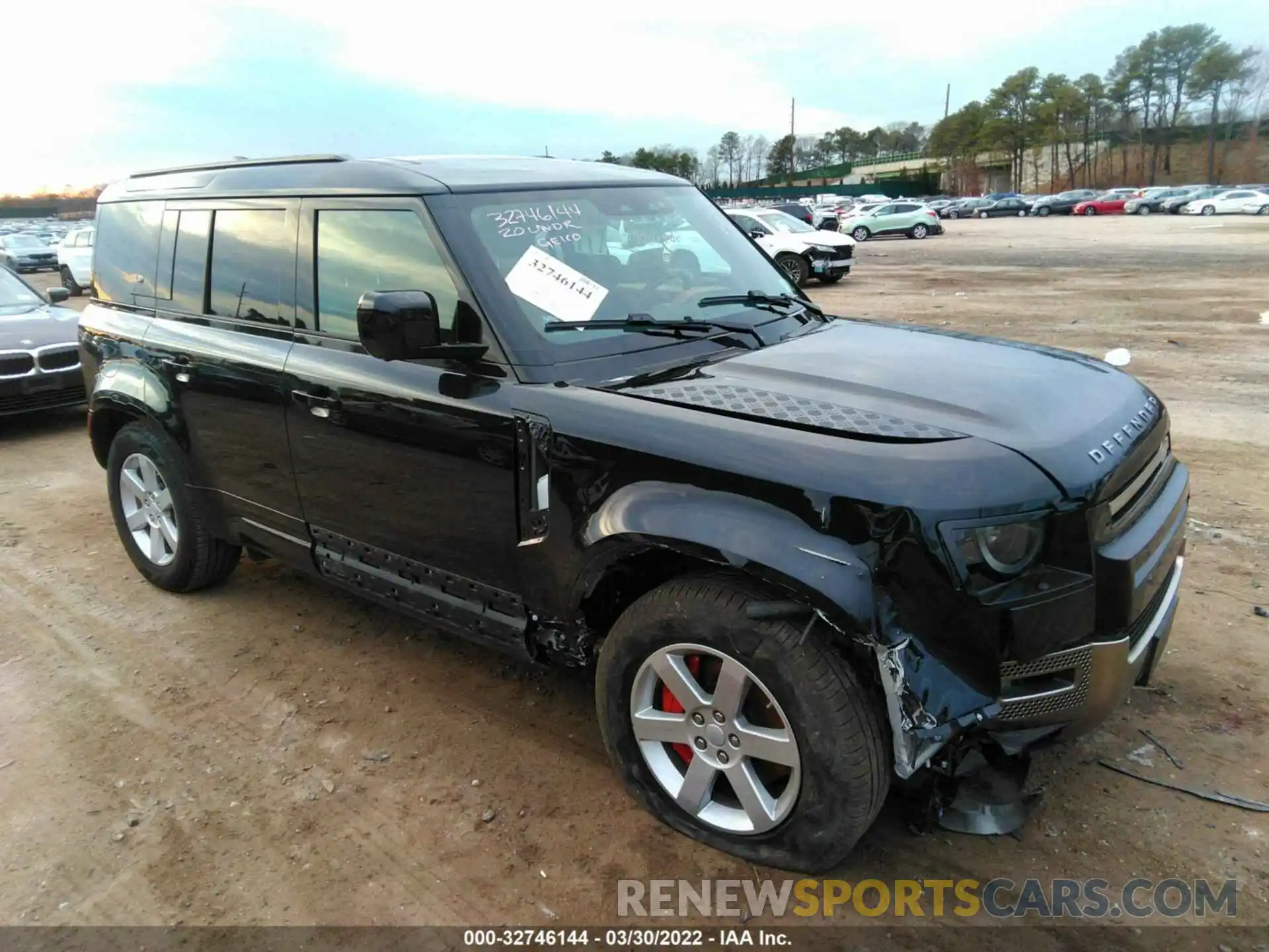 1 Фотография поврежденного автомобиля SALEXEEUXL2034426 LAND ROVER DEFENDER 2020