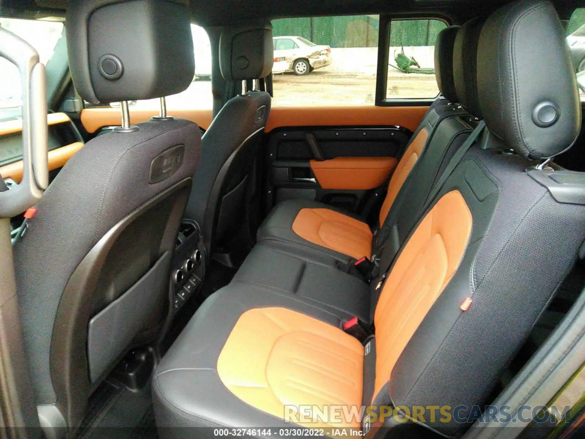 8 Photograph of a damaged car SALEXEEUXL2034426 LAND ROVER DEFENDER 2020