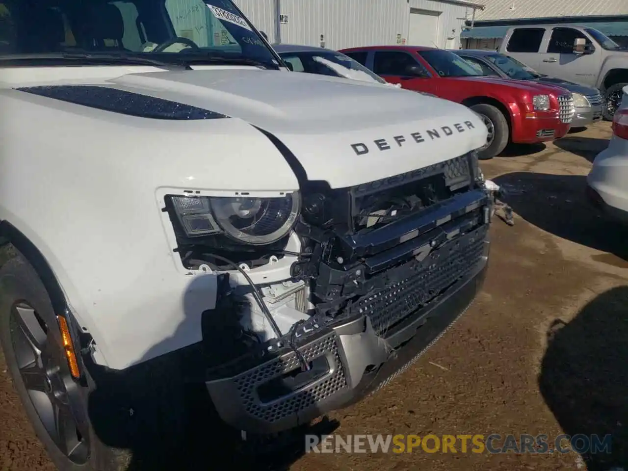 9 Photograph of a damaged car SALE27RUXM2047246 LAND ROVER DEFENDER 2021