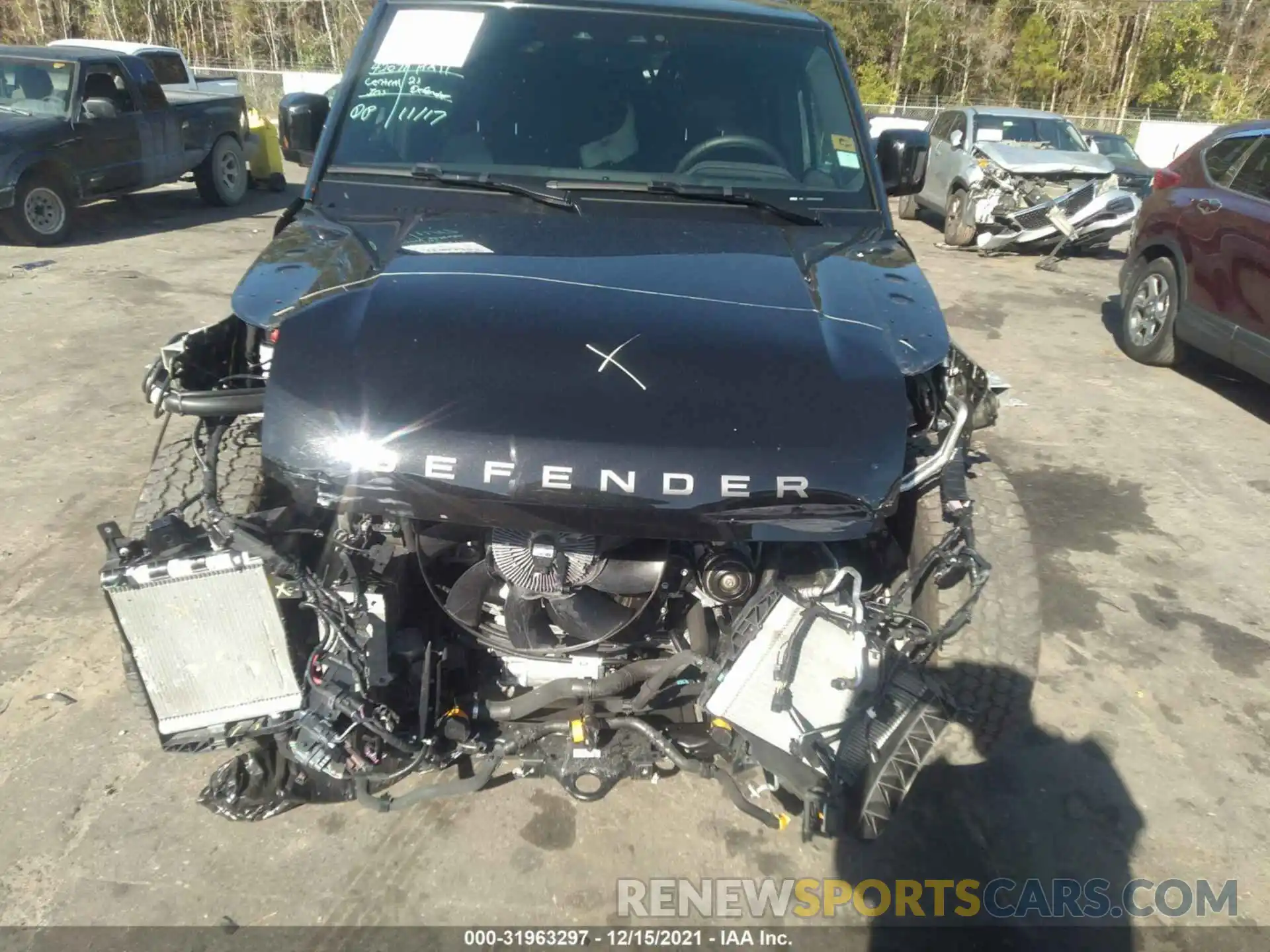 6 Photograph of a damaged car SALE2ERU7M2043269 LAND ROVER DEFENDER 2021