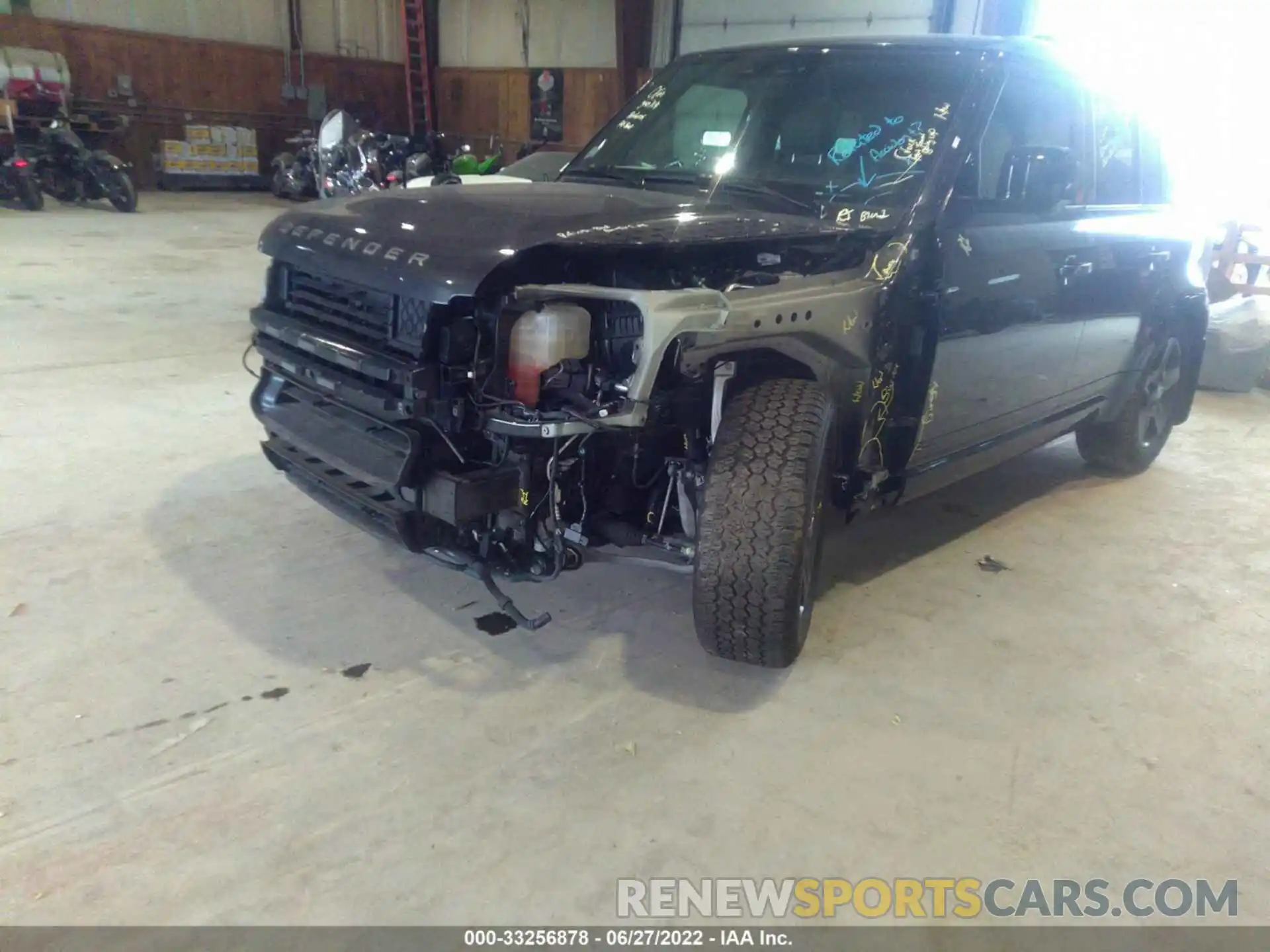 6 Photograph of a damaged car SALE37RU0M2046376 LAND ROVER DEFENDER 2021