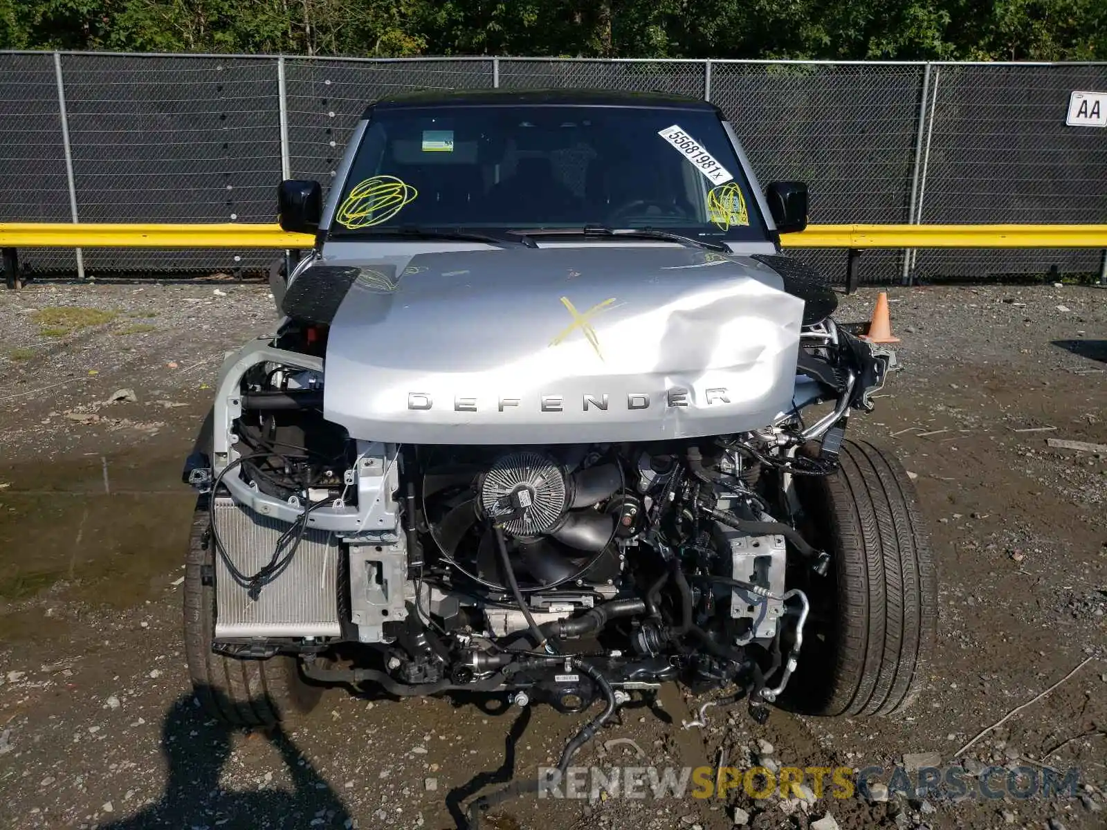 9 Photograph of a damaged car SALE3ERU2M2038901 LAND ROVER DEFENDER 2021