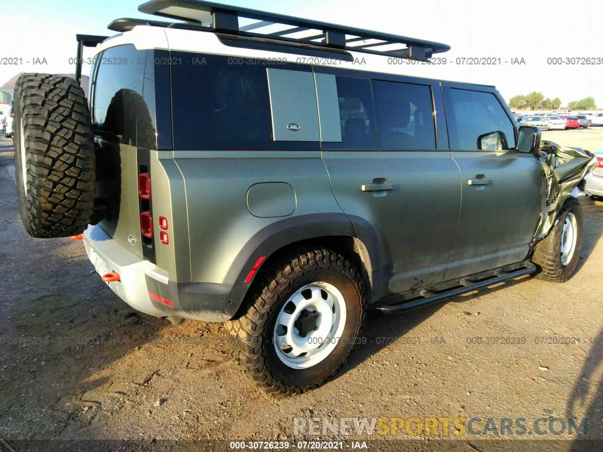 4 Photograph of a damaged car SALEJ7RX3M2039020 LAND ROVER DEFENDER 2021