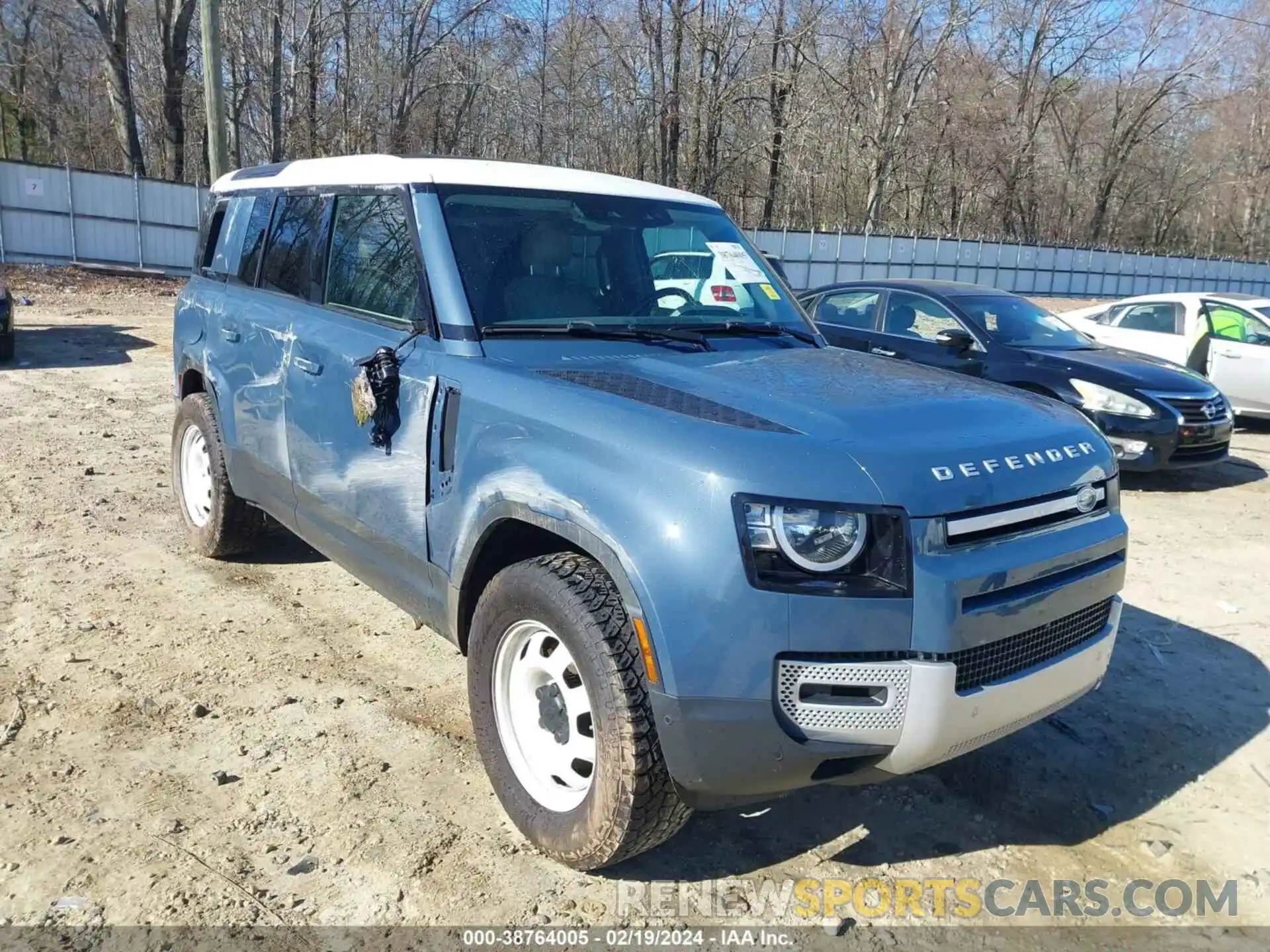 1 Photograph of a damaged car SALEJ7RXXM2041721 LAND ROVER DEFENDER 2021