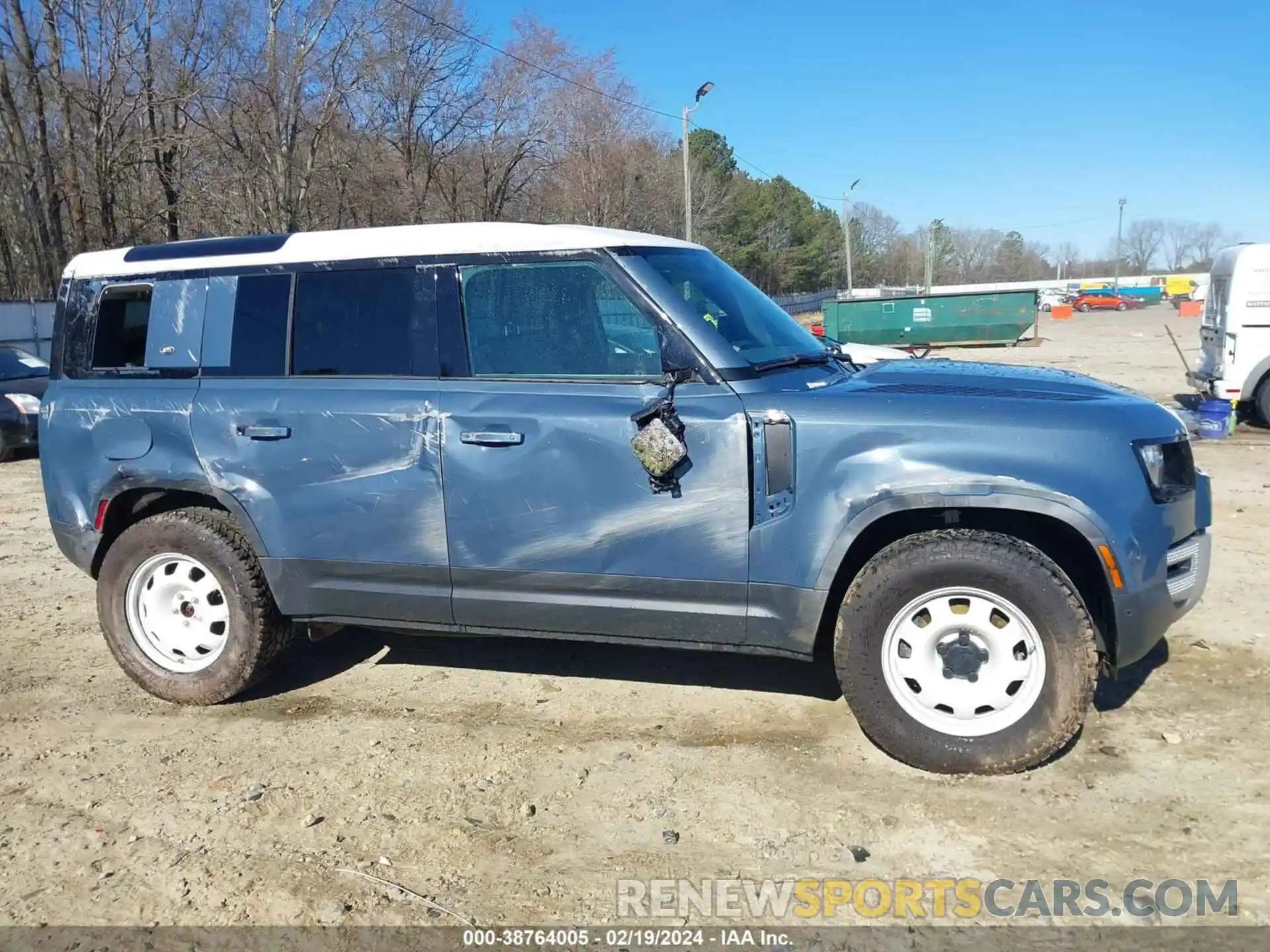 13 Photograph of a damaged car SALEJ7RXXM2041721 LAND ROVER DEFENDER 2021