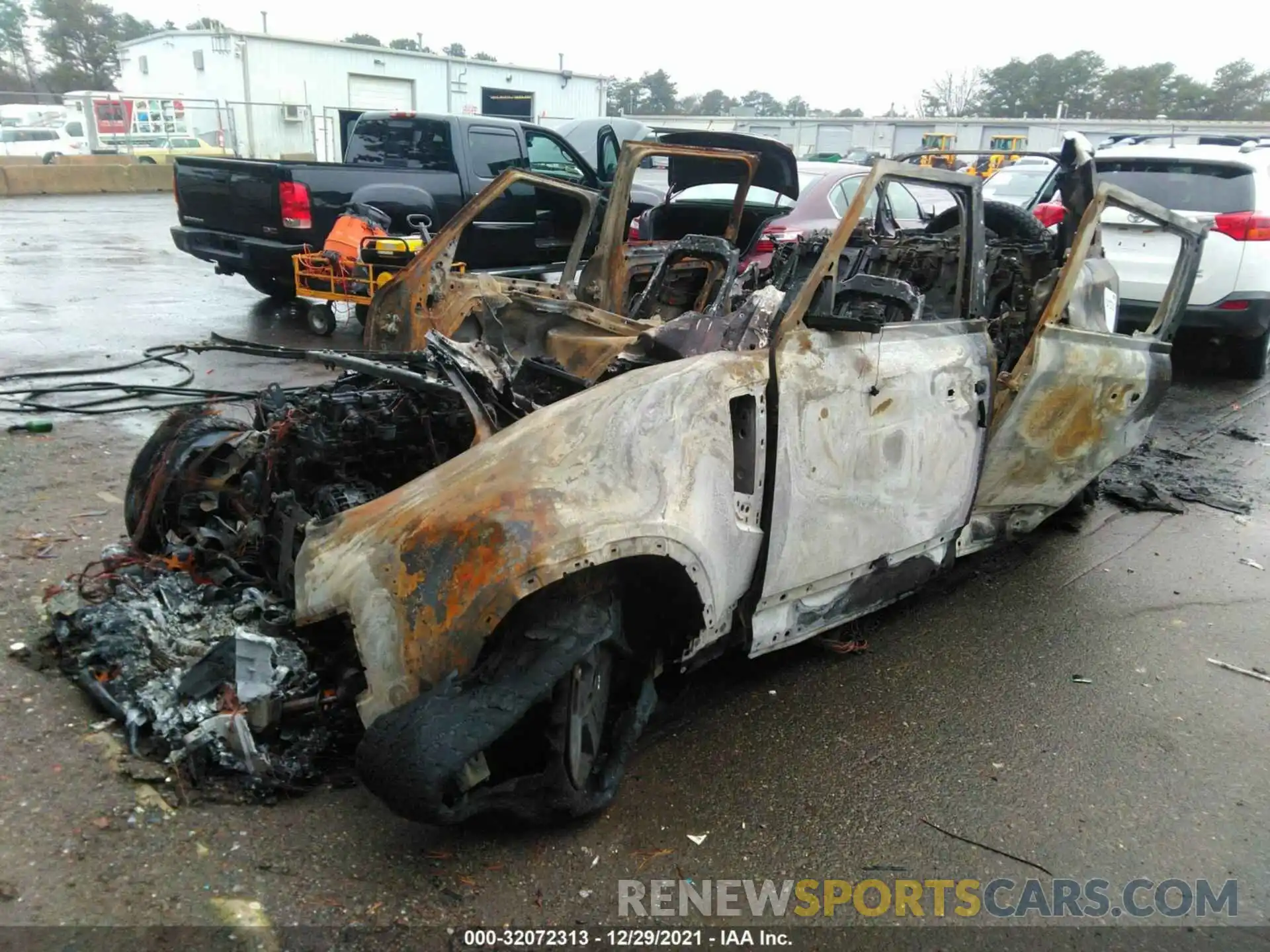 2 Photograph of a damaged car SALEK7RXXM2048519 LAND ROVER DEFENDER 2021