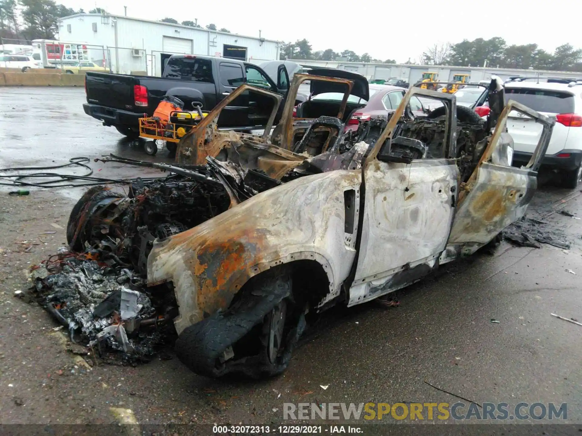 6 Photograph of a damaged car SALEK7RXXM2048519 LAND ROVER DEFENDER 2021