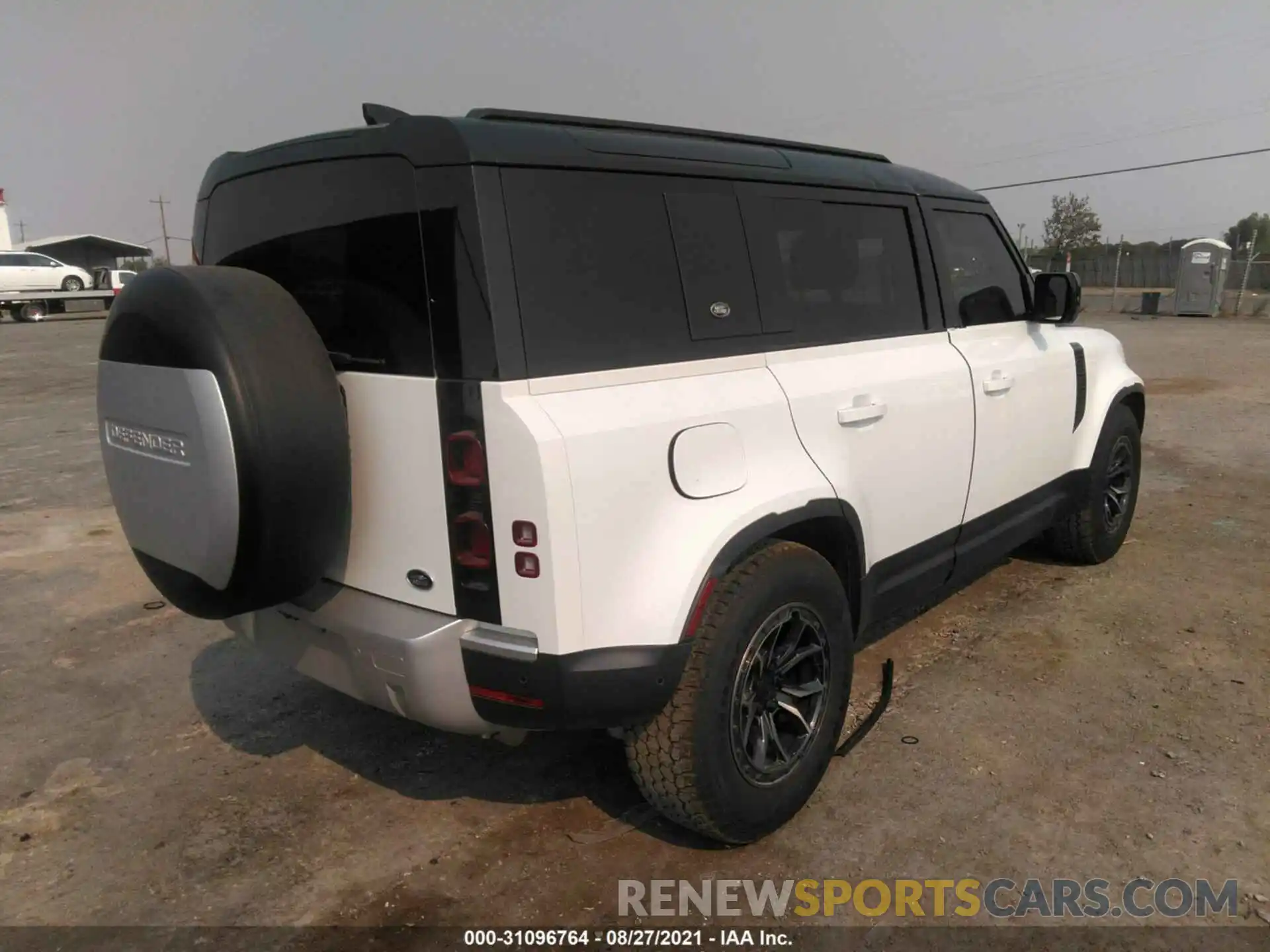 4 Photograph of a damaged car SALEKERXXM2040523 LAND ROVER DEFENDER 2021