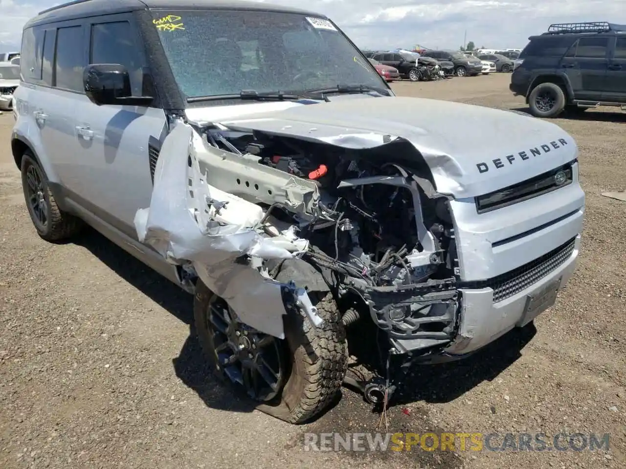 9 Photograph of a damaged car SALEP7RU7M2034567 LAND ROVER DEFENDER 2021