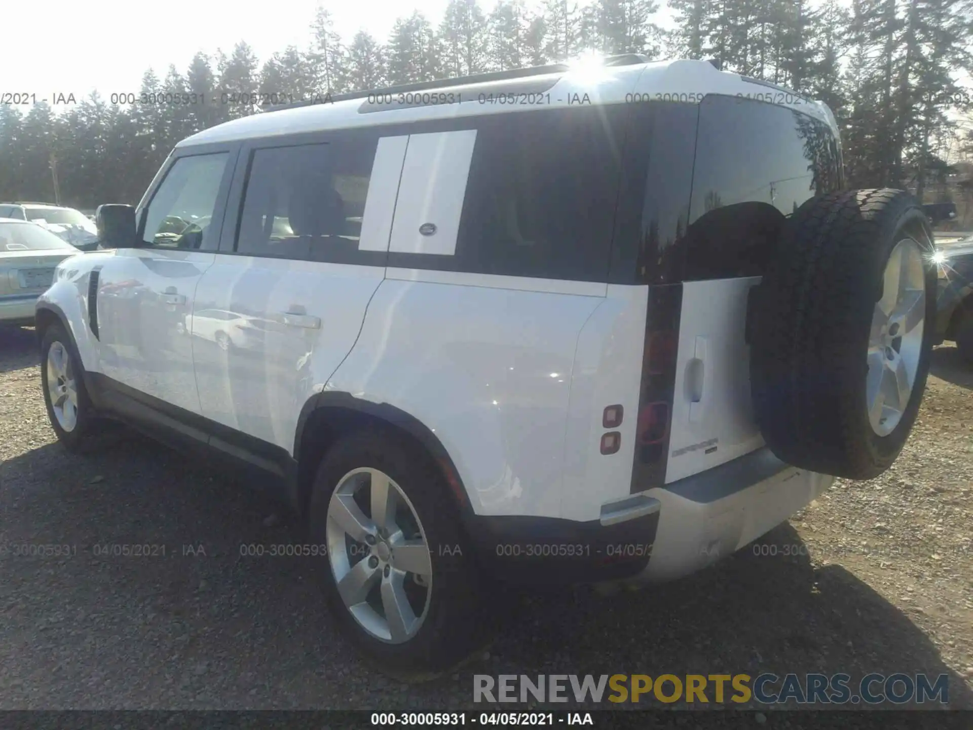 3 Photograph of a damaged car SALEPERU1M2035380 LAND ROVER DEFENDER 2021