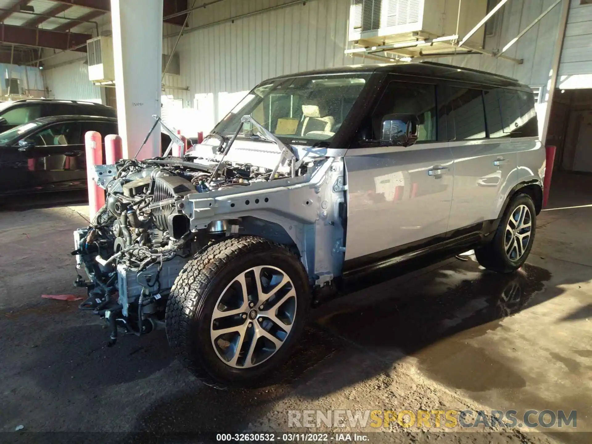 2 Photograph of a damaged car SALEPERU4M2039245 LAND ROVER DEFENDER 2021