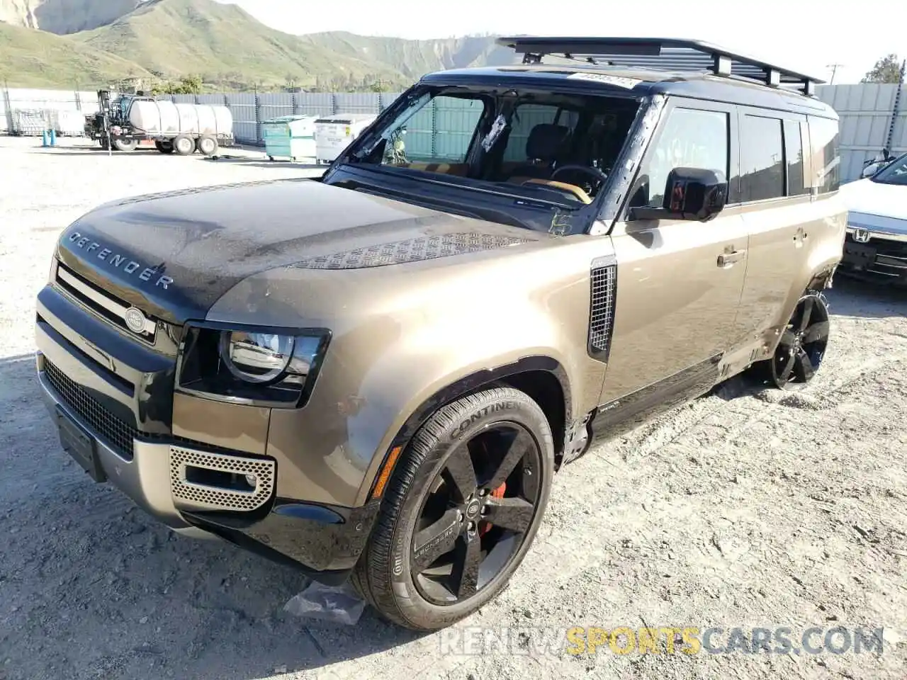 2 Photograph of a damaged car SALEXERU6M2051798 LAND ROVER DEFENDER 2021