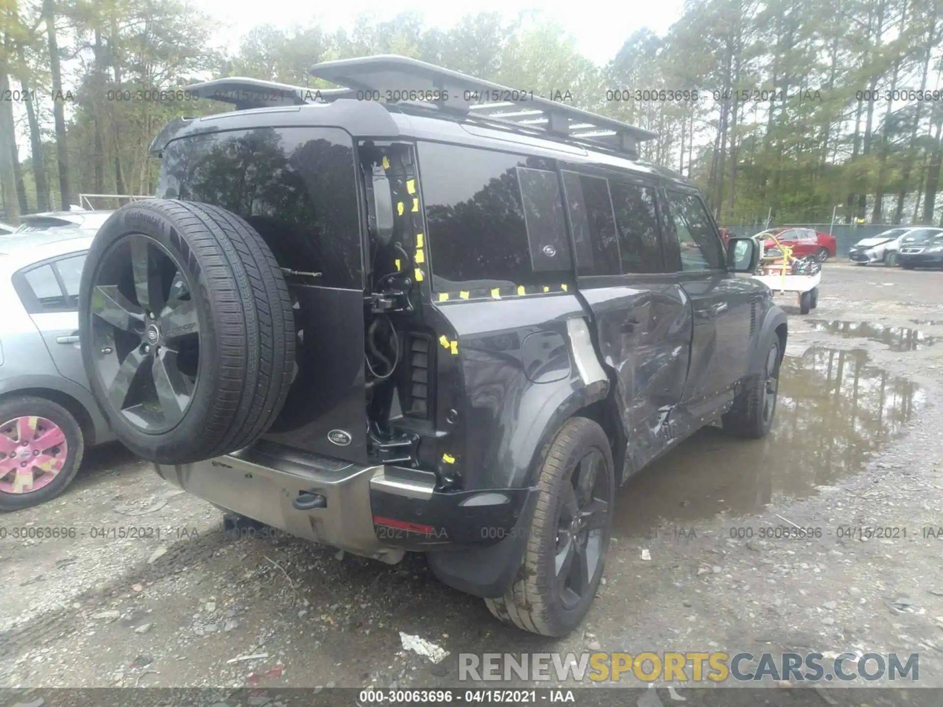 4 Фотография поврежденного автомобиля SALEXERU7M2038588 LAND ROVER DEFENDER 2021