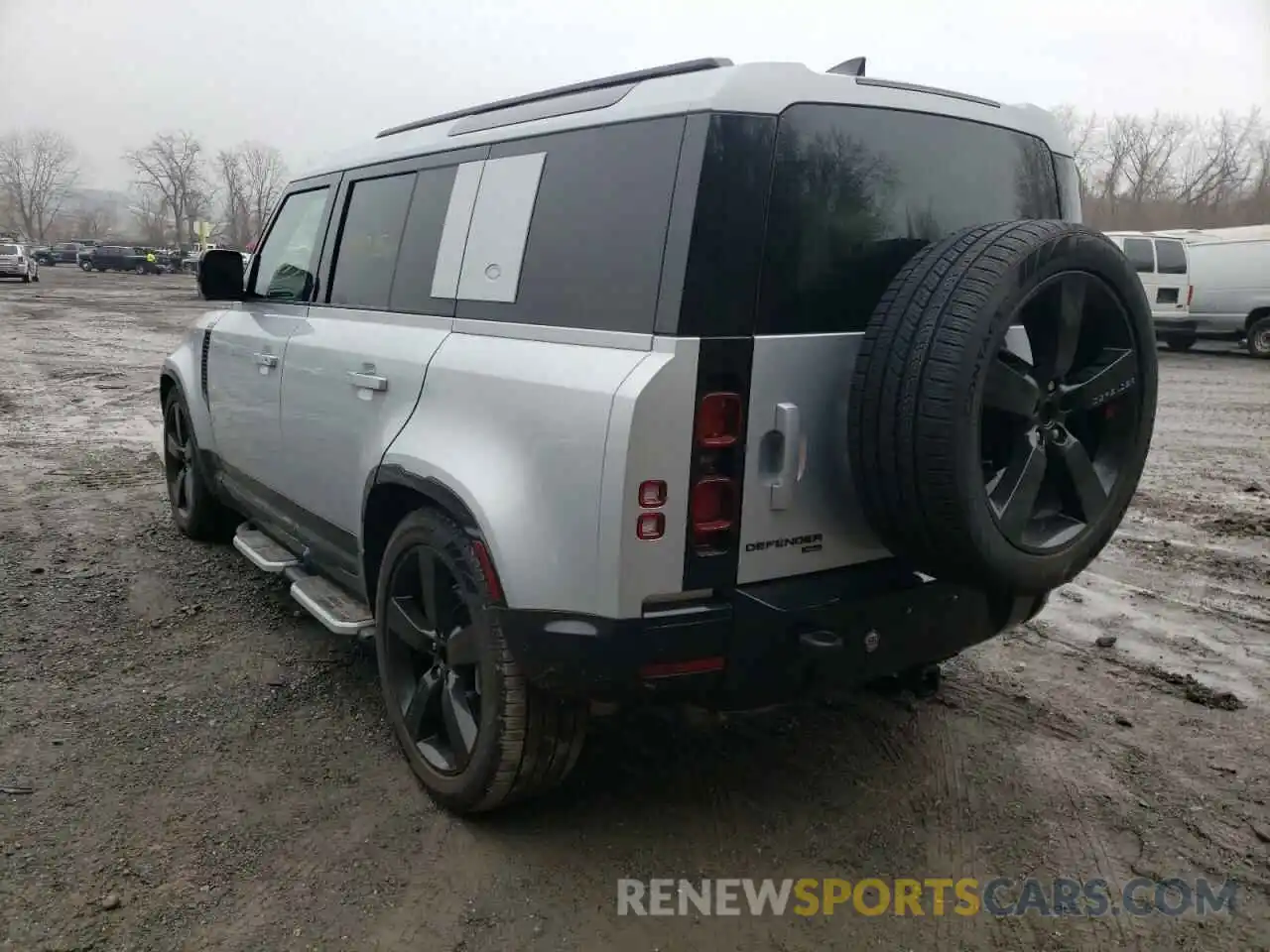 3 Photograph of a damaged car SALE37RU3N2068597 LAND ROVER DEFENDER 2022