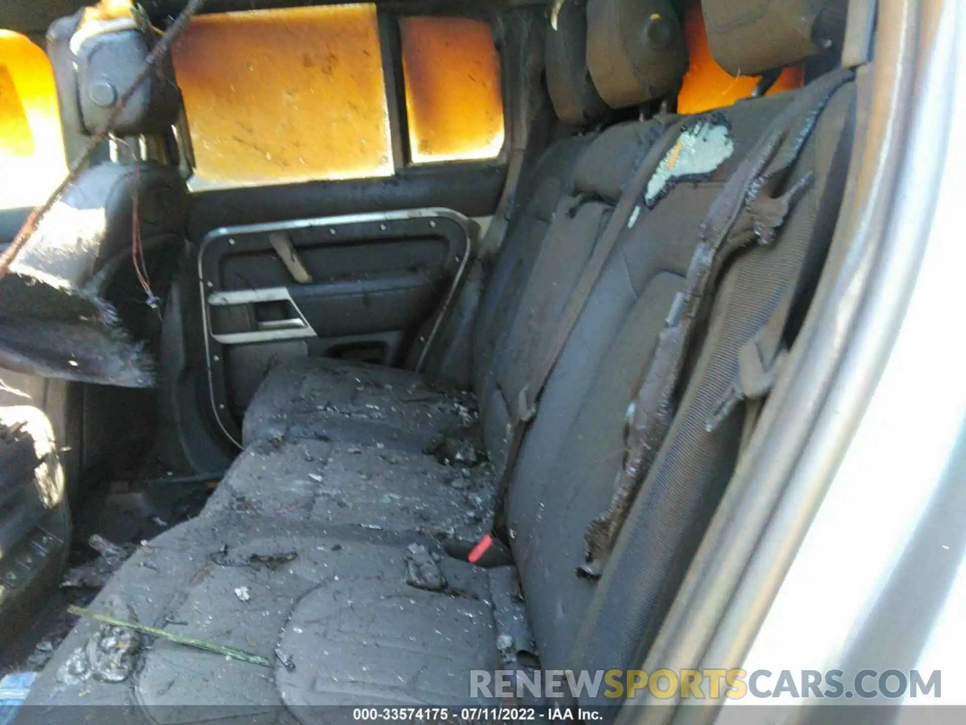 8 Photograph of a damaged car SALE37RU7N2076055 LAND ROVER DEFENDER 2022