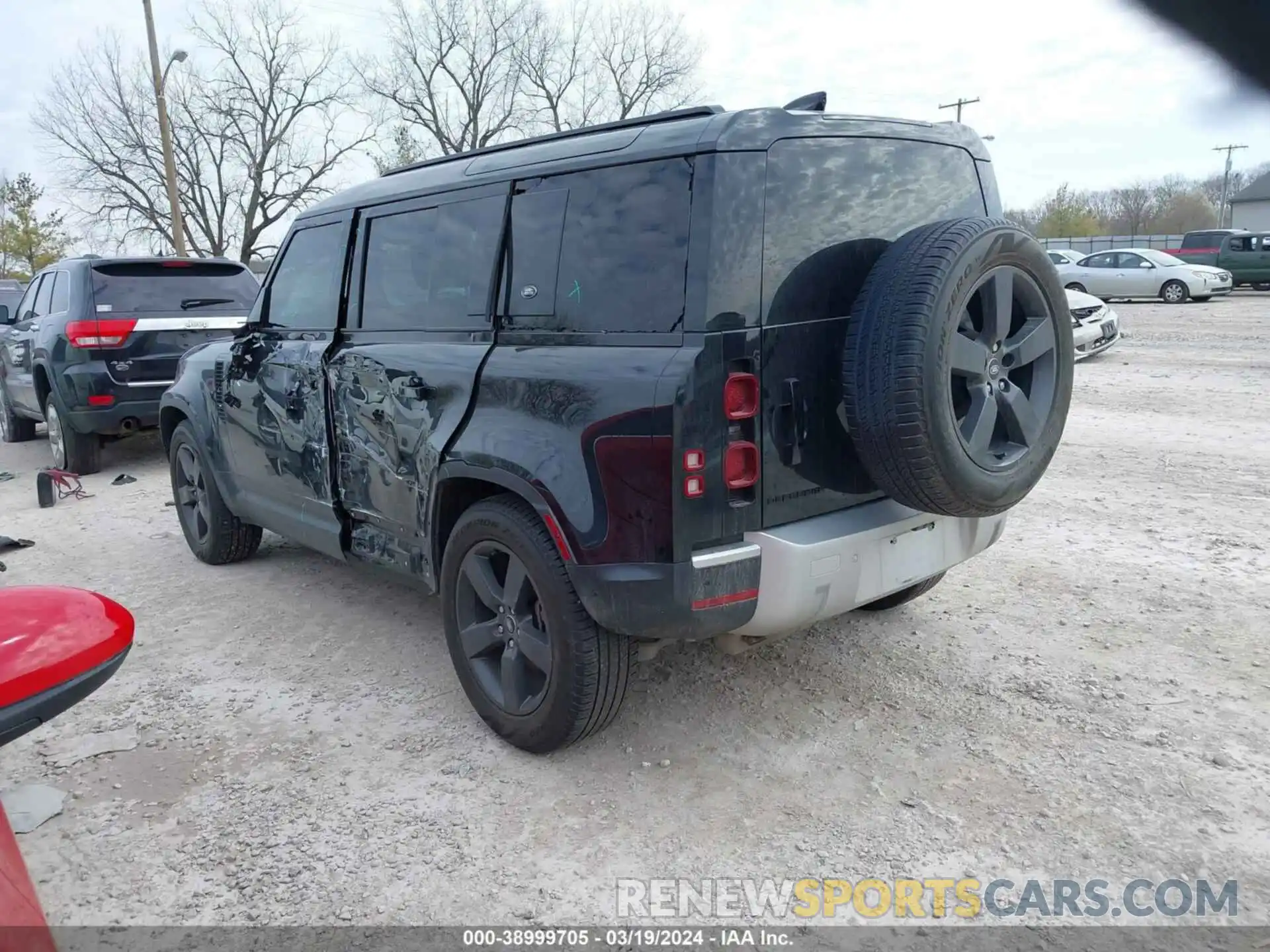 3 Фотография поврежденного автомобиля SALEJ7RX1N2066704 LAND ROVER DEFENDER 2022