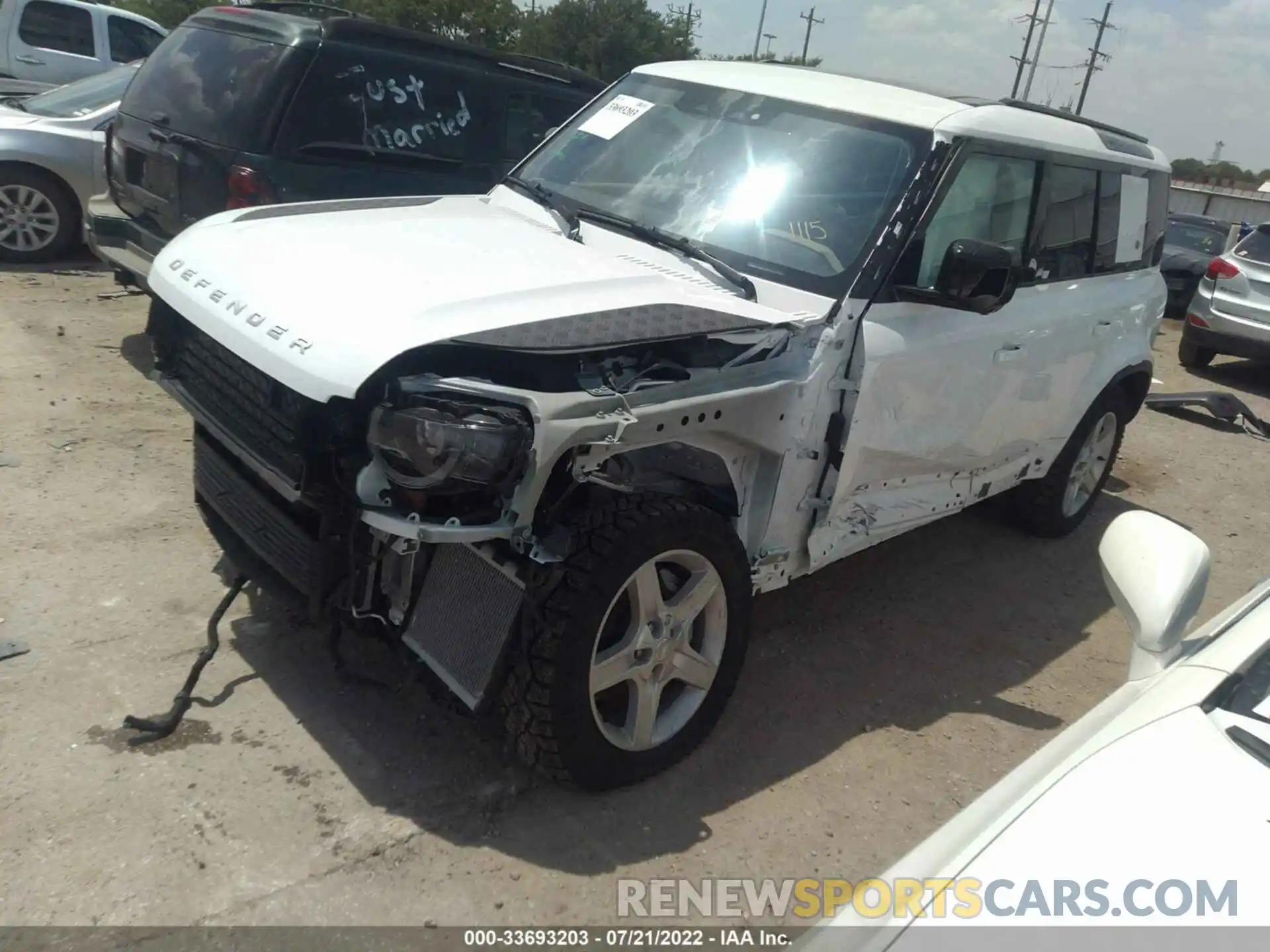 2 Photograph of a damaged car SALEP7RU7N2081115 LAND ROVER DEFENDER 2022