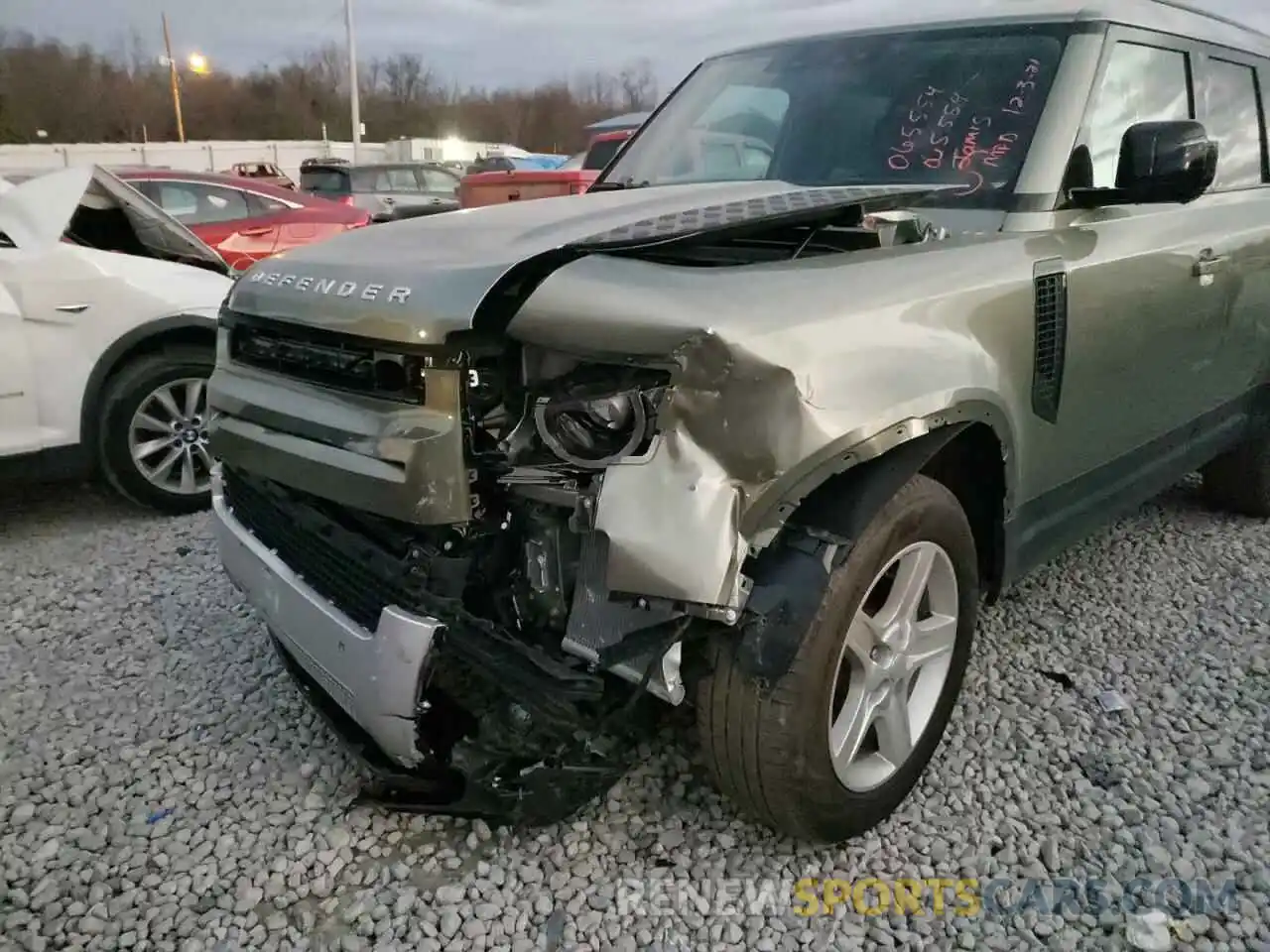 9 Photograph of a damaged car SALEP7RU8N2065554 LAND ROVER DEFENDER 2022