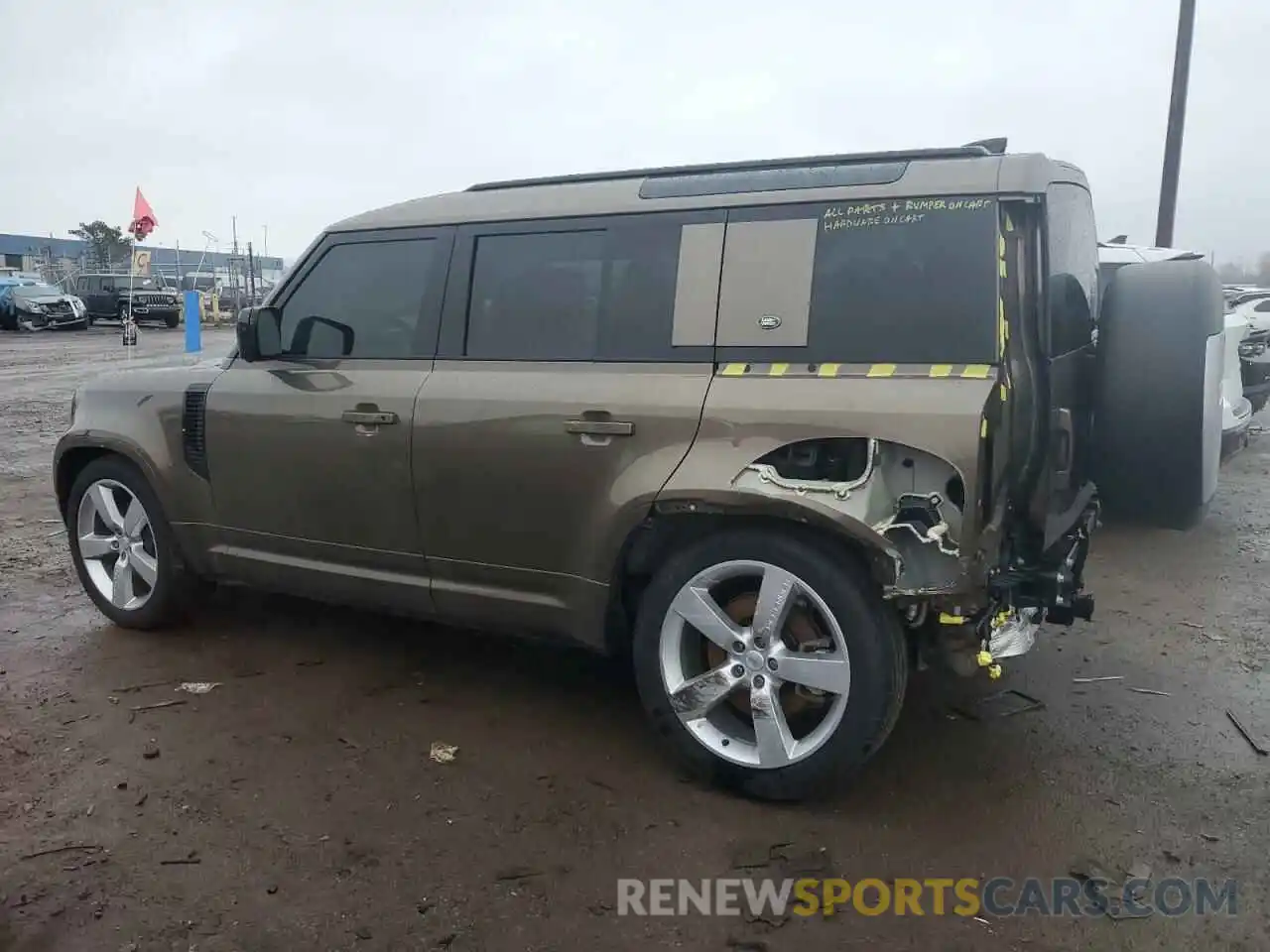 2 Photograph of a damaged car SALEWERU5N2105242 LAND ROVER DEFENDER 2022