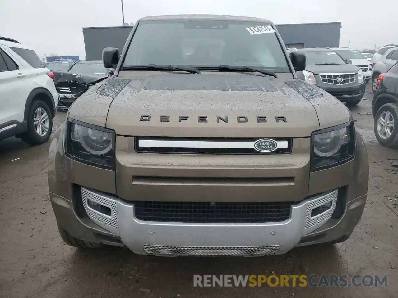 5 Photograph of a damaged car SALEWERU5N2105242 LAND ROVER DEFENDER 2022