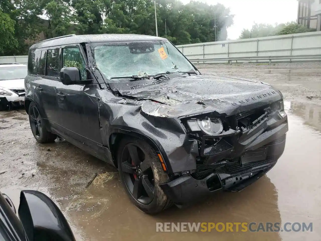 1 Photograph of a damaged car SALEX7RU3N2094878 LAND ROVER DEFENDER 2022