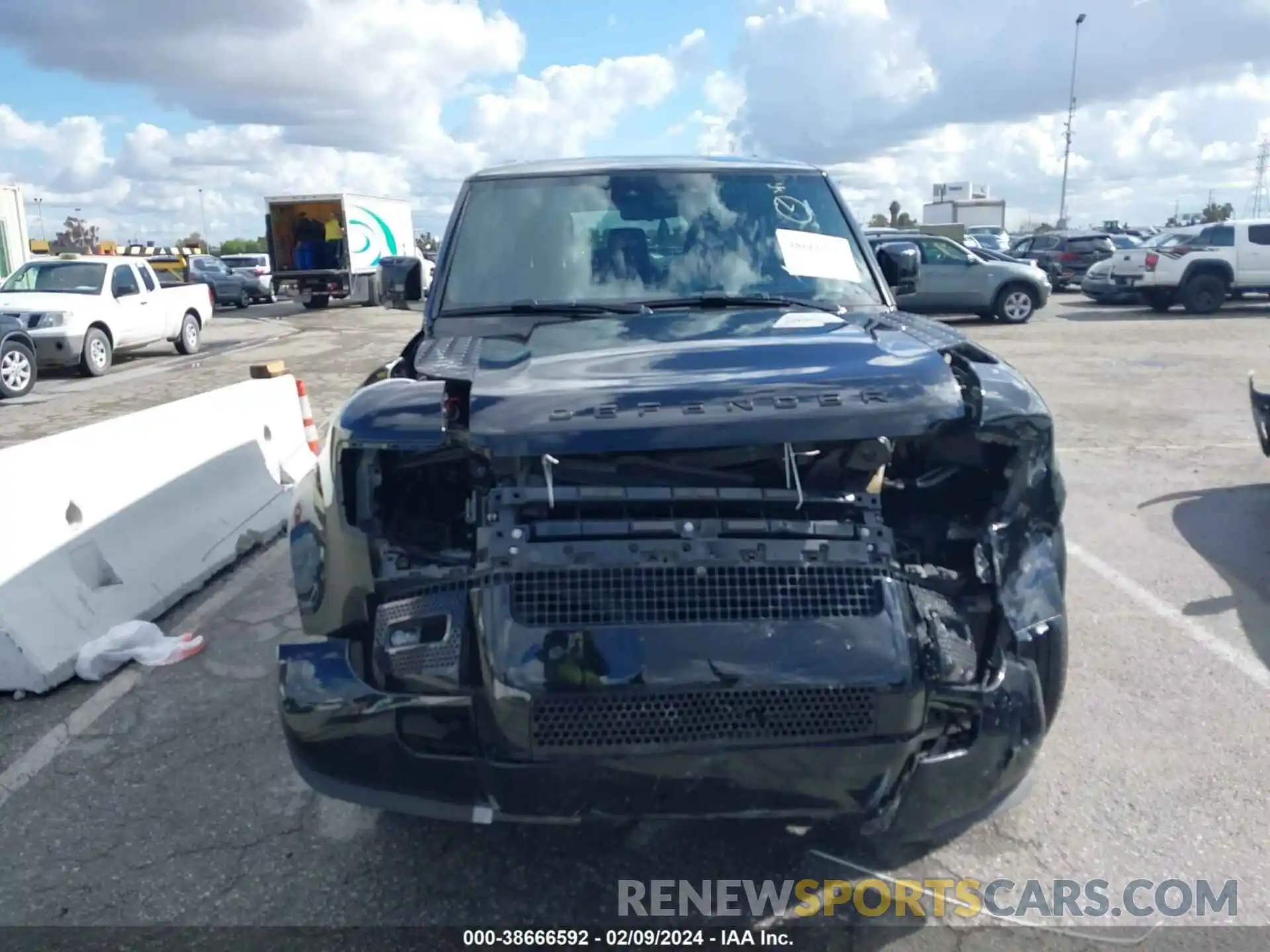 12 Photograph of a damaged car SALEXERU1N2074259 LAND ROVER DEFENDER 2022