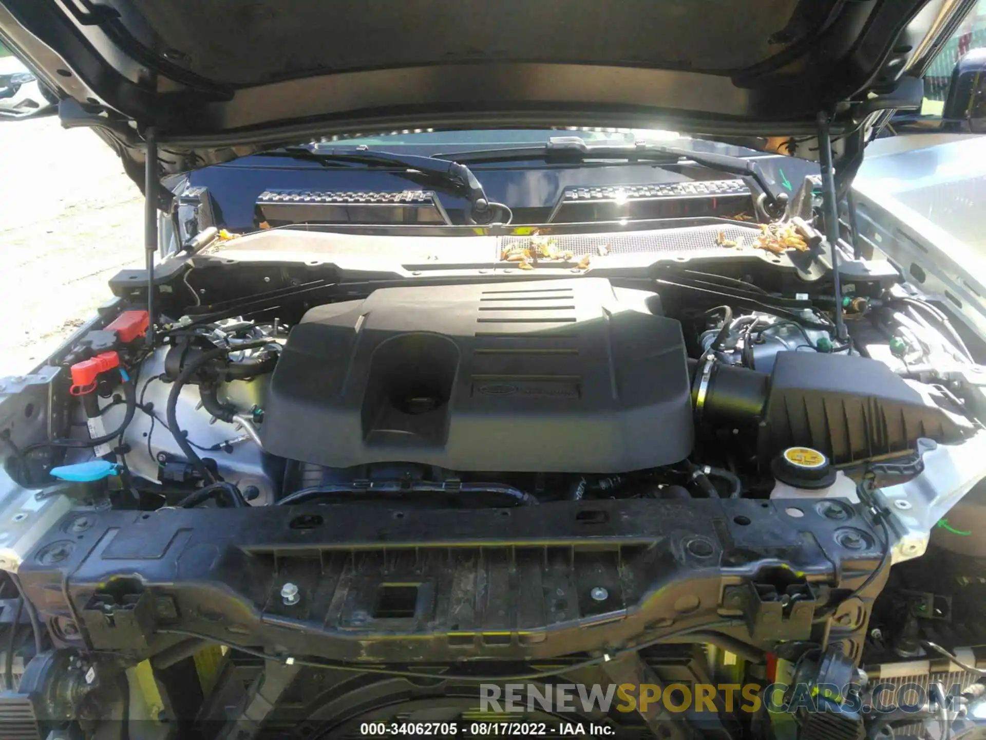 10 Photograph of a damaged car SALEXERU4N2073221 LAND ROVER DEFENDER 2022