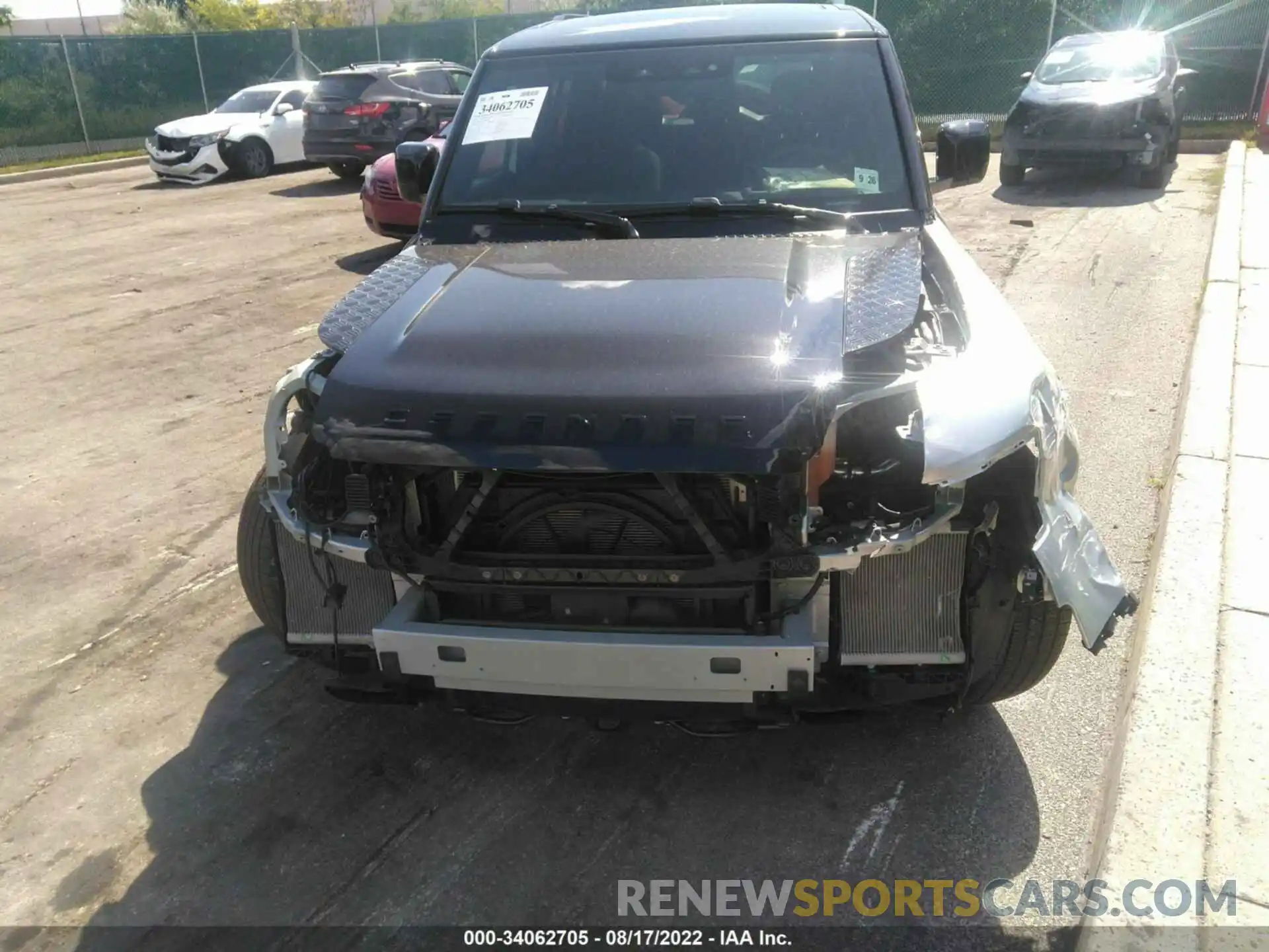 6 Photograph of a damaged car SALEXERU4N2073221 LAND ROVER DEFENDER 2022