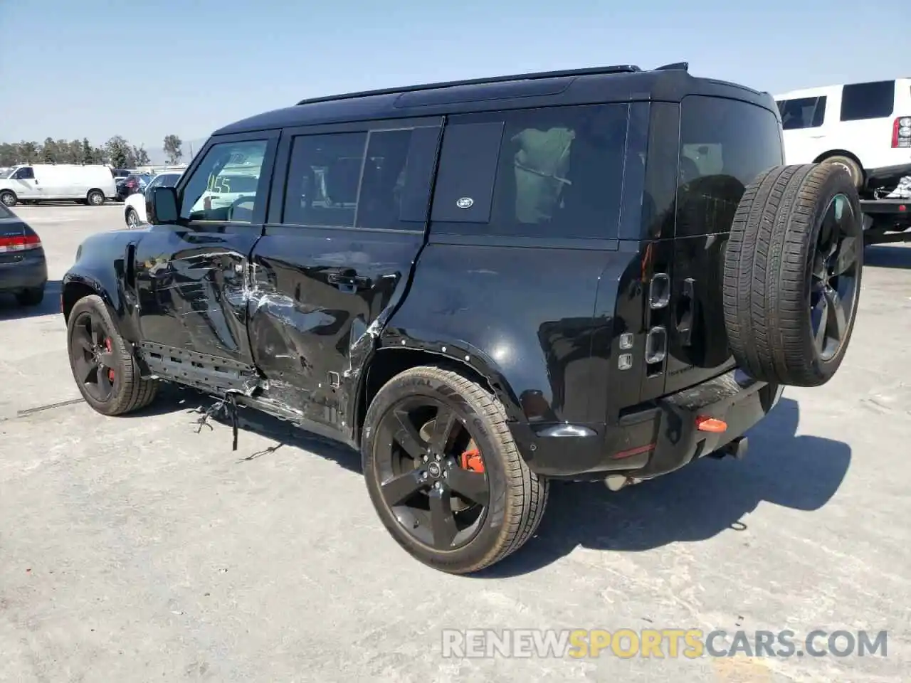 3 Photograph of a damaged car SALEXERU4N2096403 LAND ROVER DEFENDER 2022