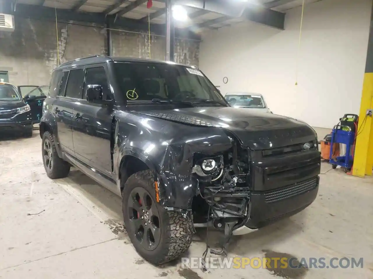 1 Photograph of a damaged car SALEXERU7N2067266 LAND ROVER DEFENDER 2022